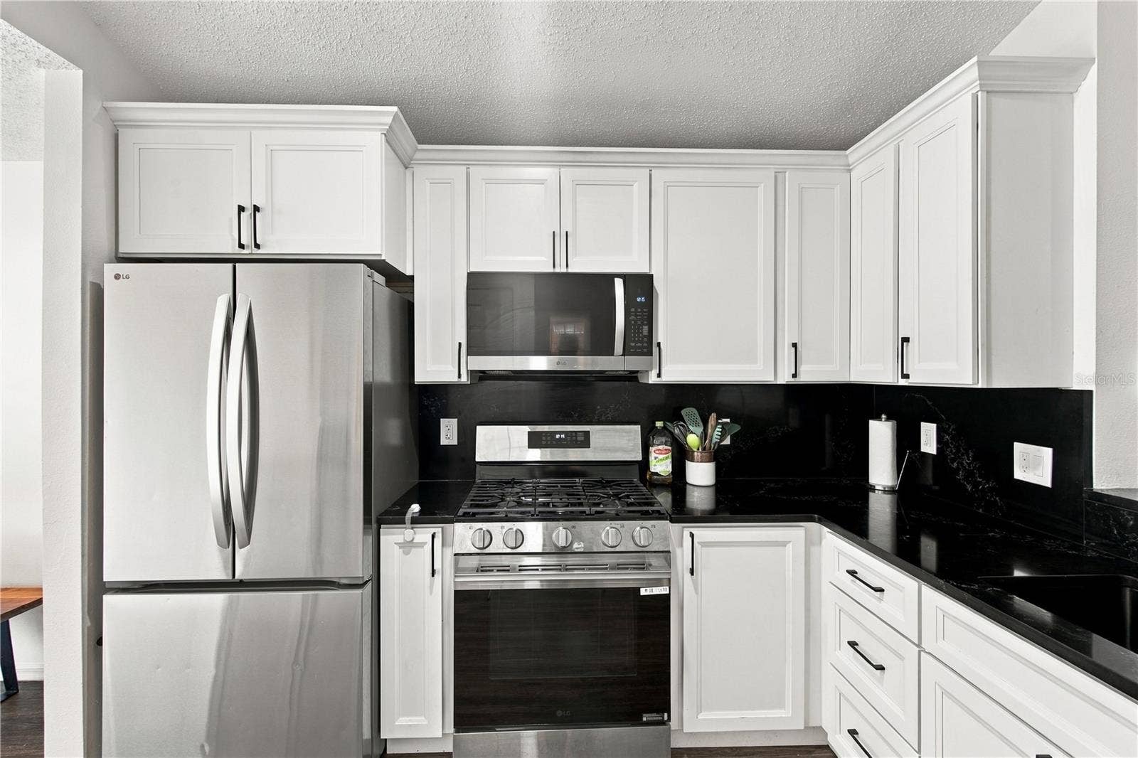 6905 SUMMER HARBOR LANE, Riverview, FL 33578
