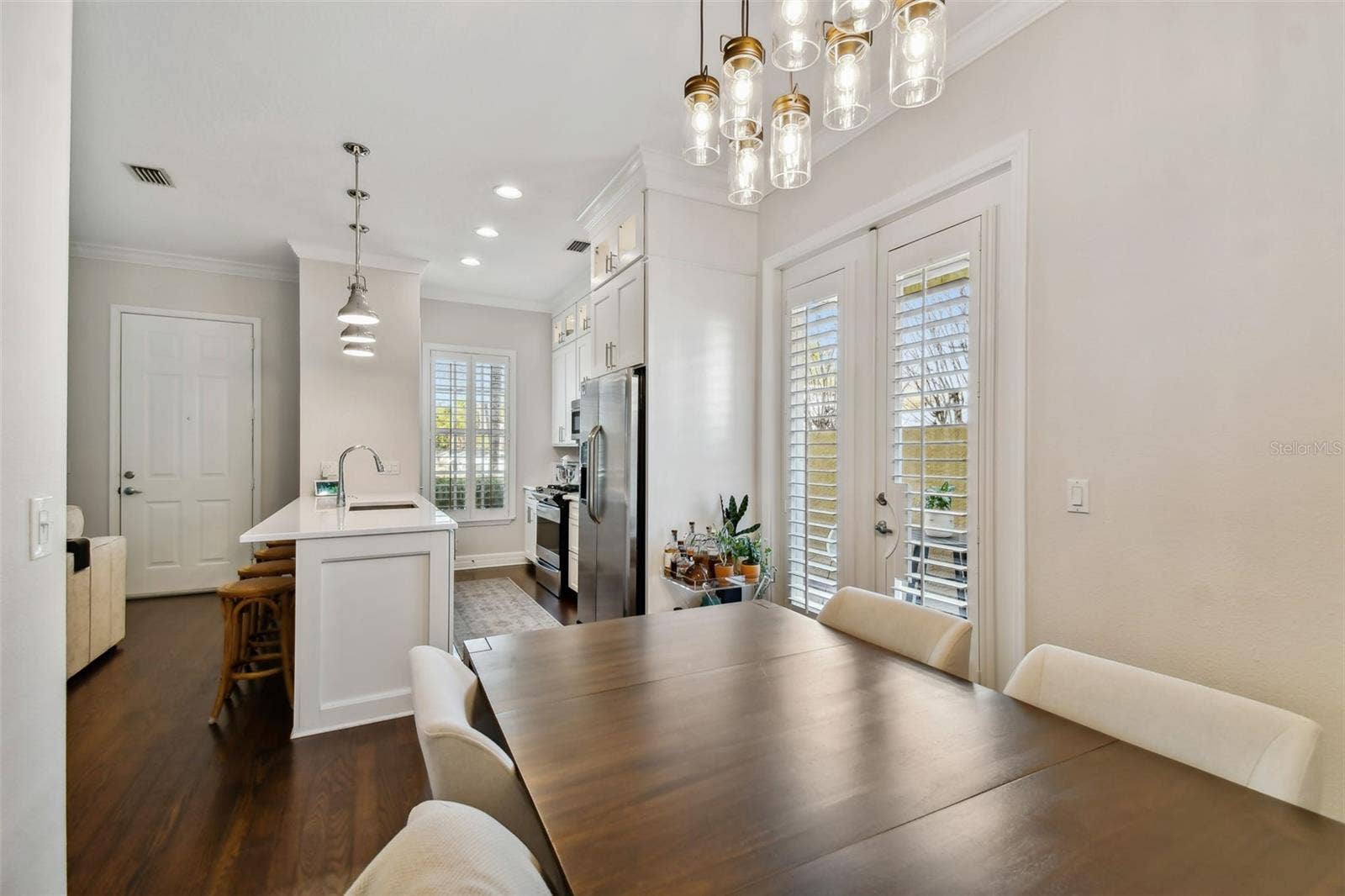 1001 EDISON PARK COURT, Tampa, FL 33606 1001 EDISON PARK COURT, Tampa, FL 33606