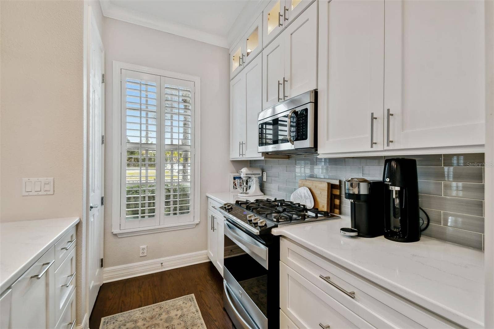 1001 EDISON PARK COURT, Tampa, FL 33606 1001 EDISON PARK COURT, Tampa, FL 33606