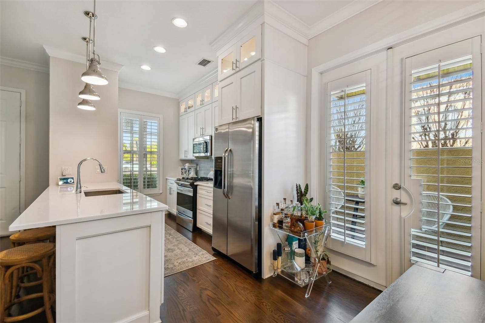 1001 EDISON PARK COURT, Tampa, FL 33606 1001 EDISON PARK COURT, Tampa, FL 33606