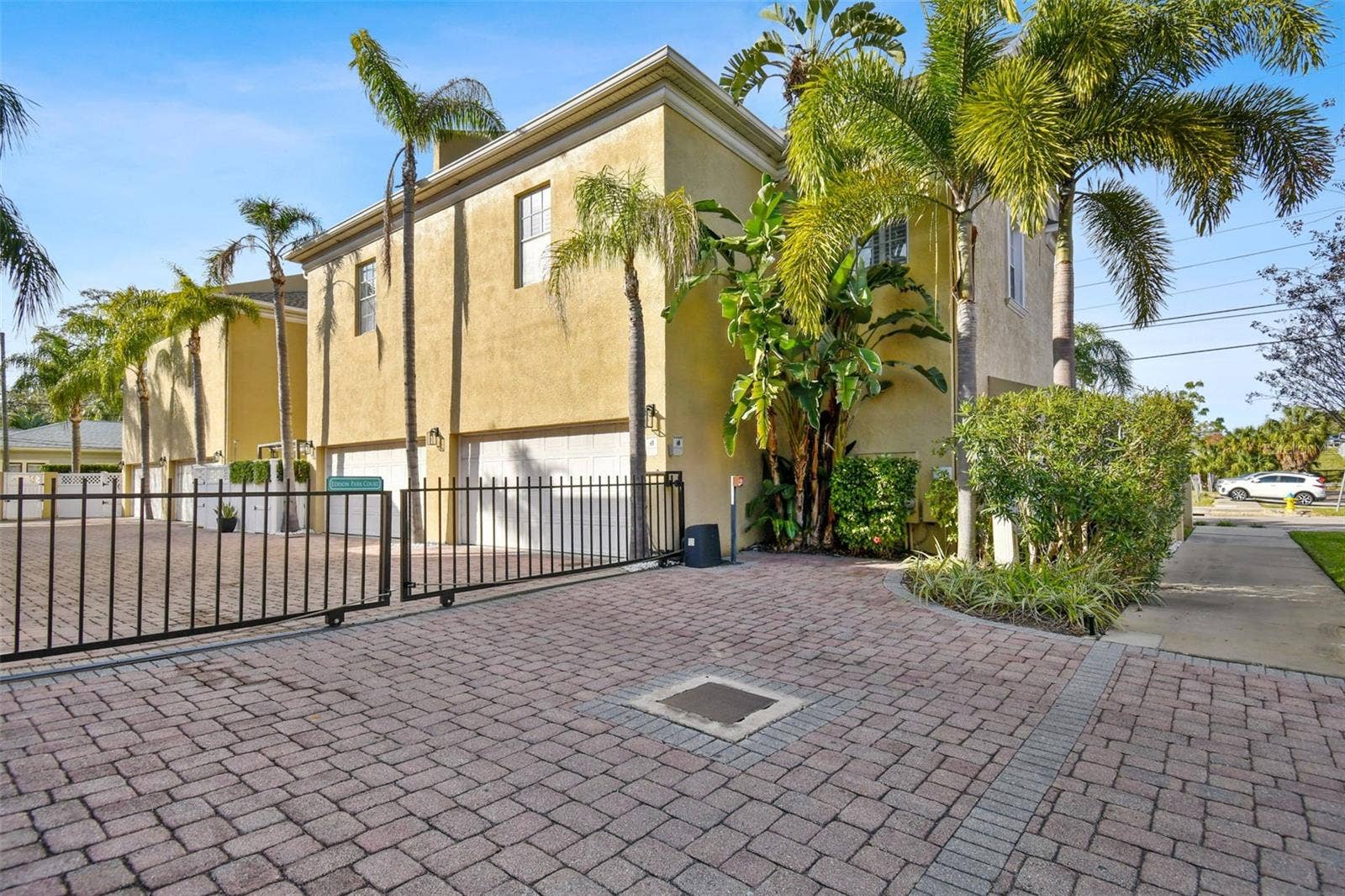 1001 EDISON PARK COURT, Tampa, FL 33606 1001 EDISON PARK COURT, Tampa, FL 33606