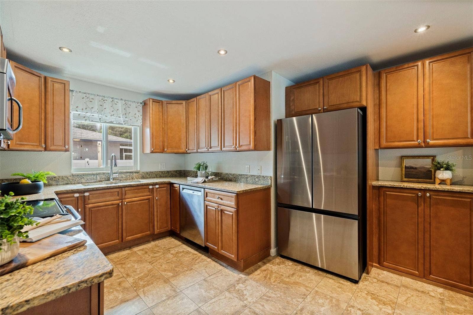 1825 CLEVELAND STREET, Clearwater, FL 33765