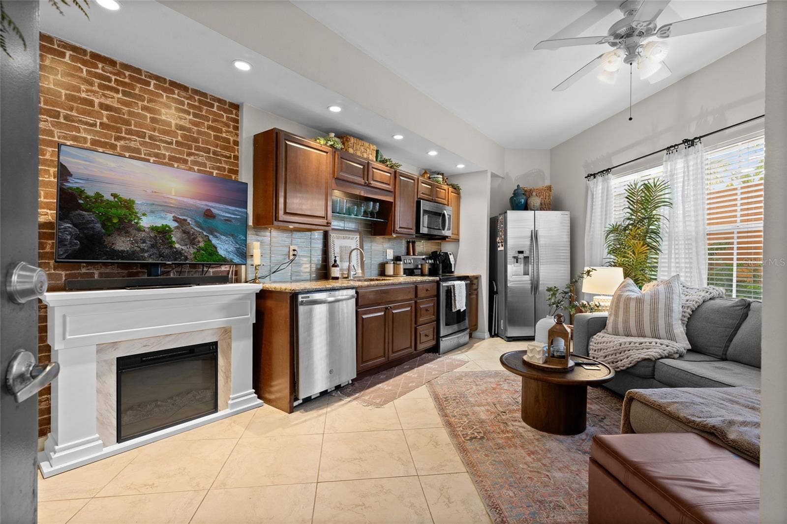 100 4TH AVENUE S, #115, St Petersburg, FL 33701 100 4TH AVENUE S, #115, St Petersburg, FL 33701