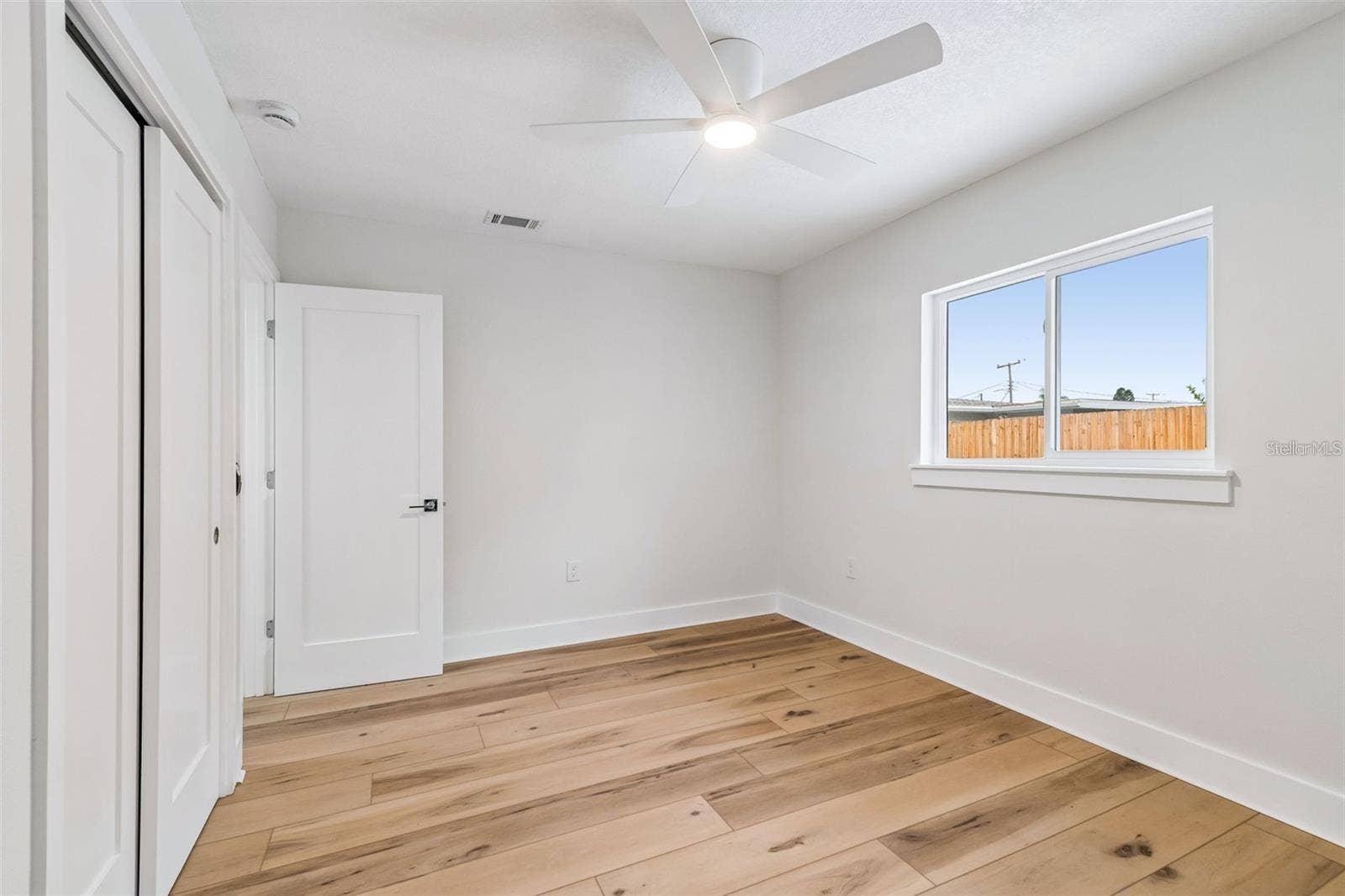 403 DRIFTWOOD DRIVE W, Palm Harbor, FL 34683 403 DRIFTWOOD DRIVE W, Palm Harbor, FL 34683