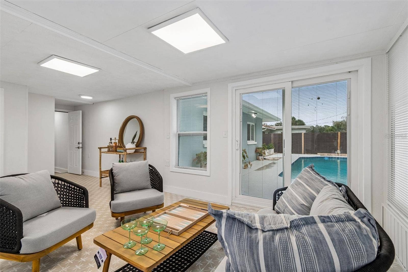 403 DRIFTWOOD DRIVE W, Palm Harbor, FL 34683 403 DRIFTWOOD DRIVE W, Palm Harbor, FL 34683