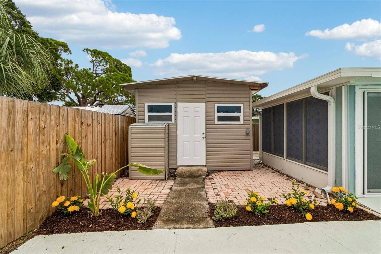 403 DRIFTWOOD DRIVE W, Palm Harbor, FL 34683 403 DRIFTWOOD DRIVE W, Palm Harbor, FL 34683