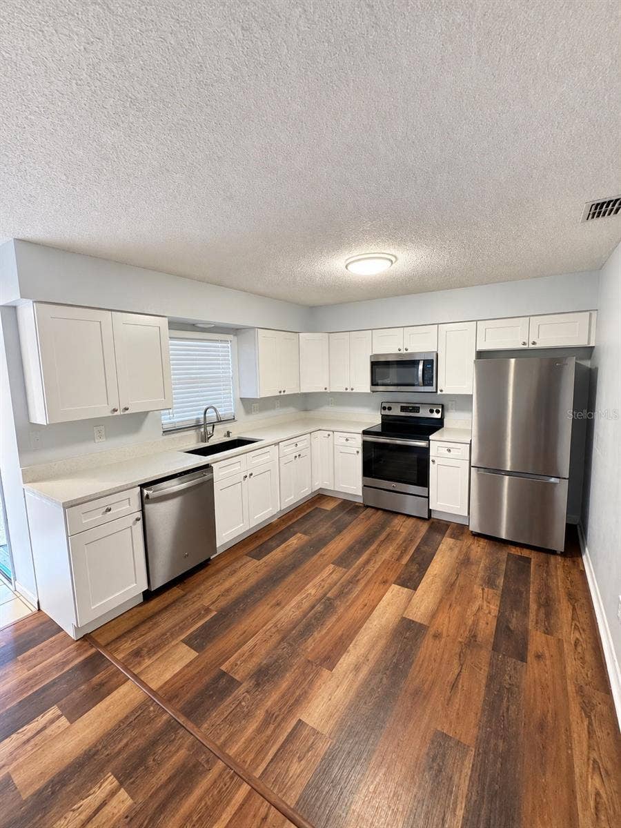 4829 16TH STREET, Zephyrhills, FL 33542 4829 16TH STREET, Zephyrhills, FL 33542