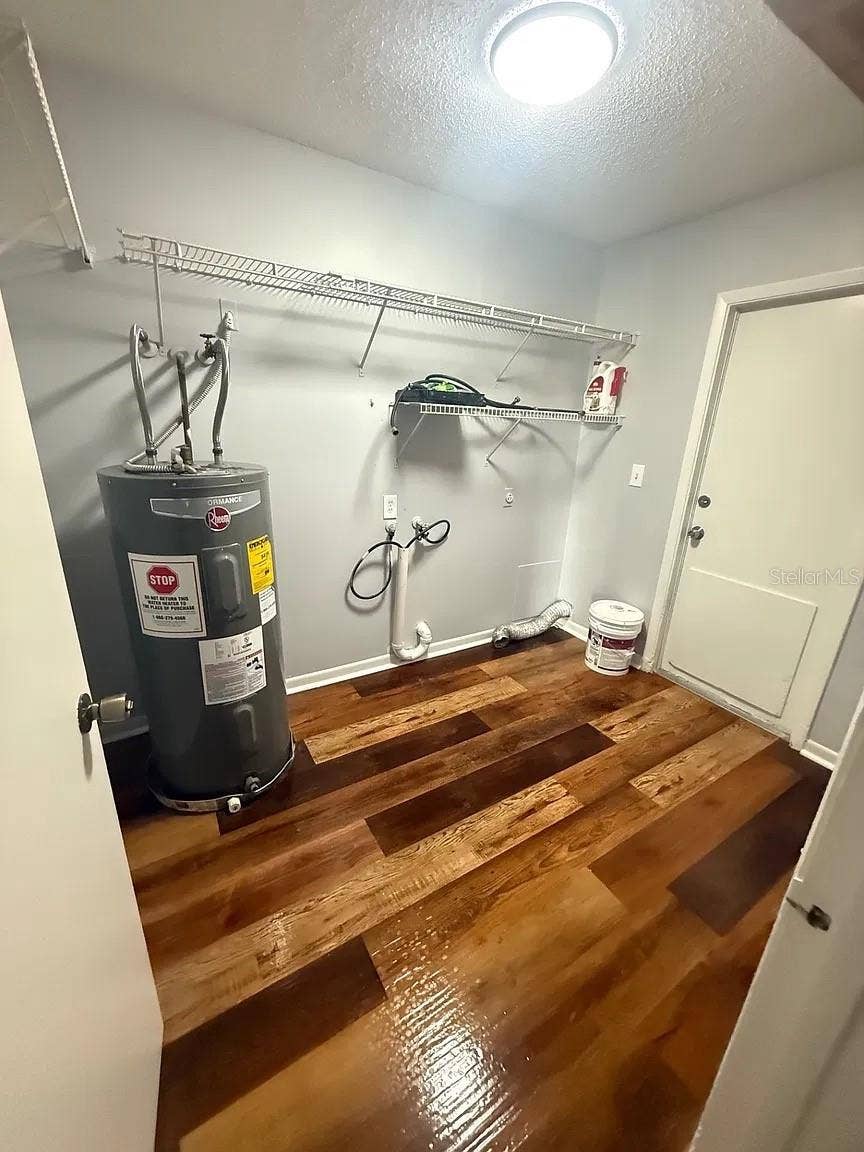 4829 16TH STREET, Zephyrhills, FL 33542 4829 16TH STREET, Zephyrhills, FL 33542