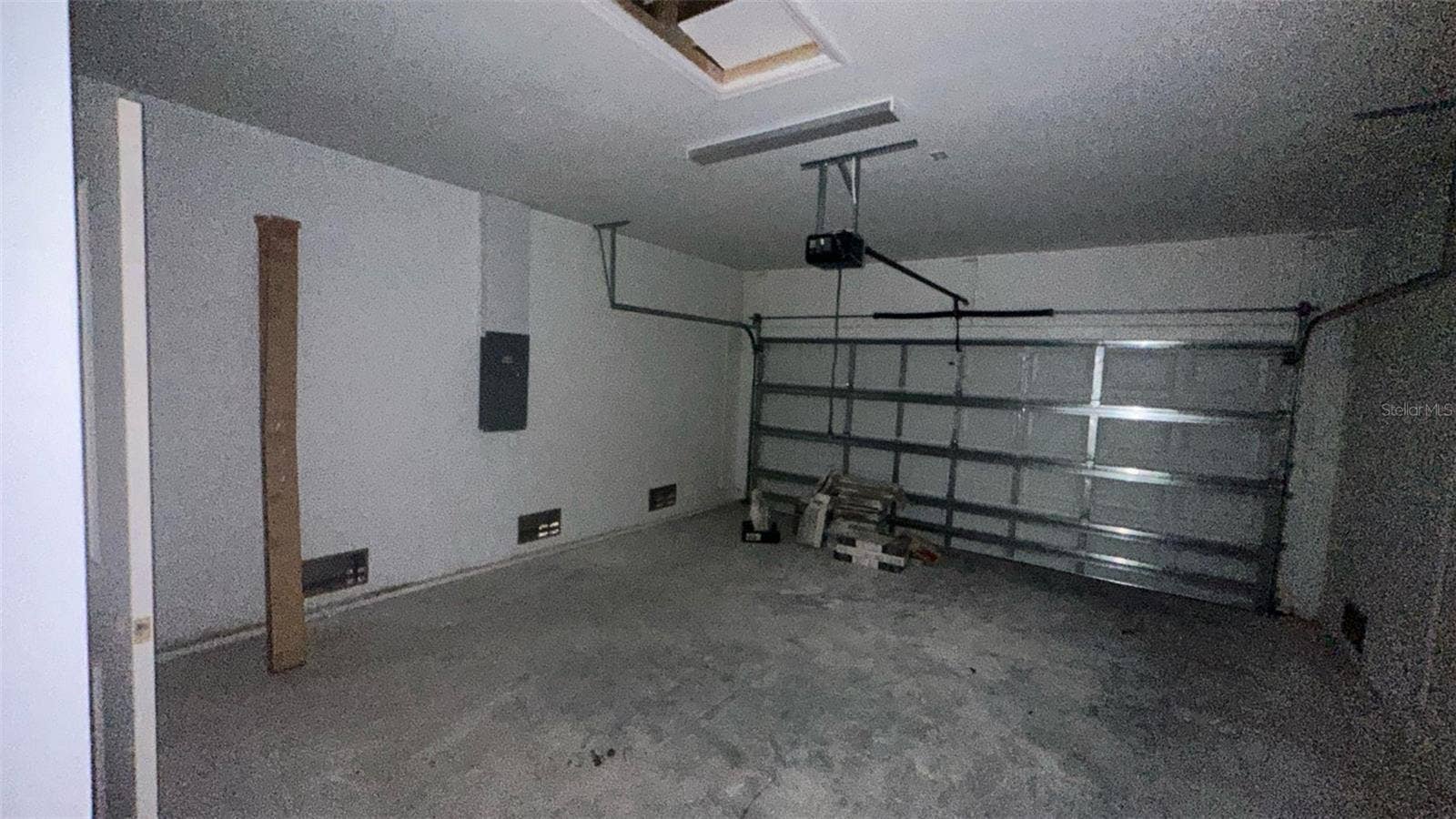 11369 GULFSTREAM BOULEVARD, Port Charlotte, FL 33981 11369 GULFSTREAM BOULEVARD, Port Charlotte, FL 33981