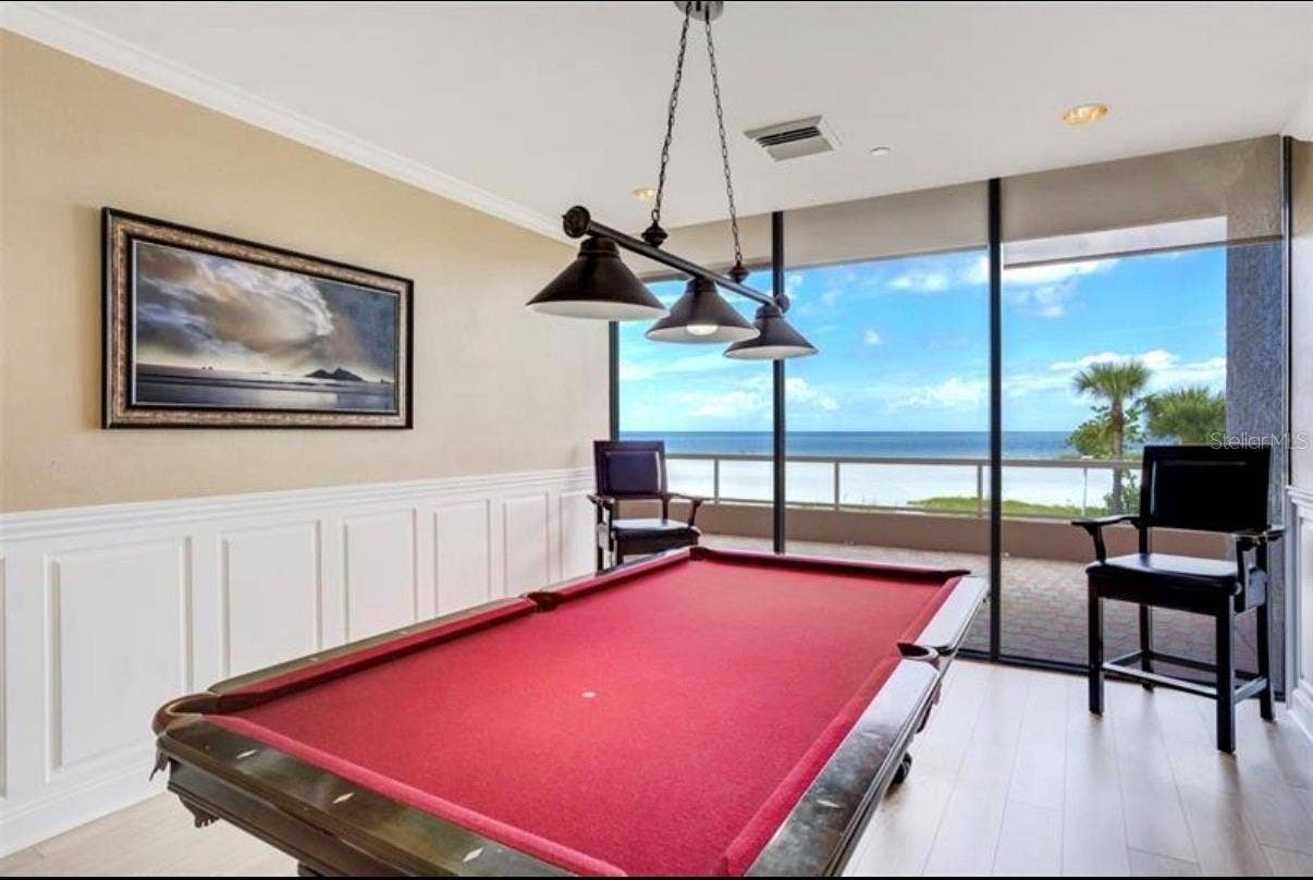 1340 GULF BOULEVARD, #10A, Clearwater, FL 33767 Billiards room