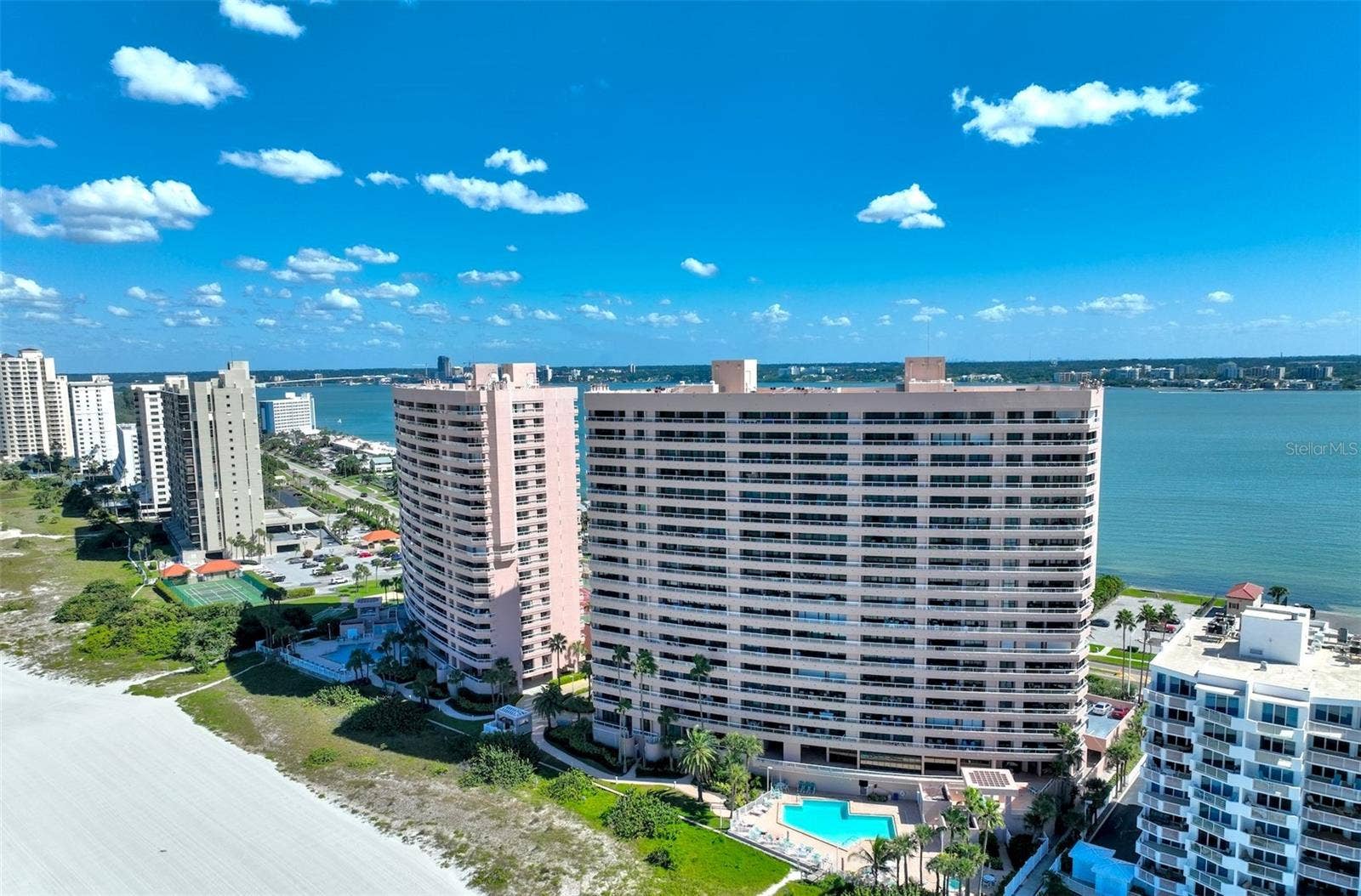 1340 GULF BOULEVARD, #10A, Clearwater, FL 33767 End unit