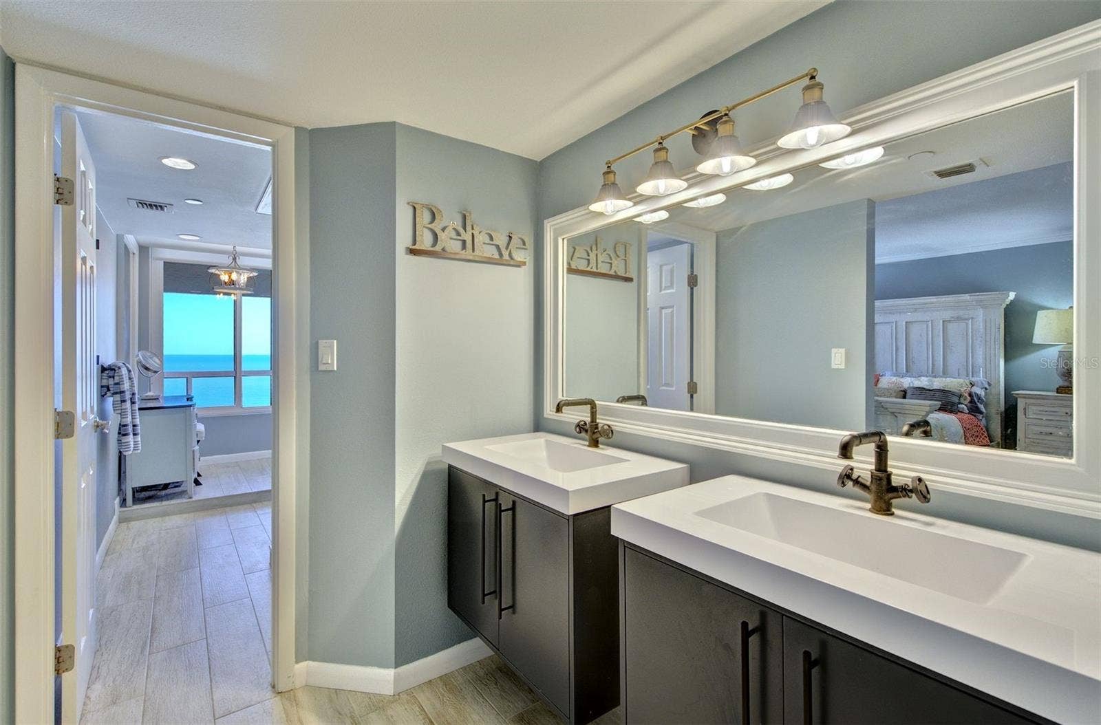1340 GULF BOULEVARD, #10A, Clearwater, FL 33767 Primary ensuite bathroom