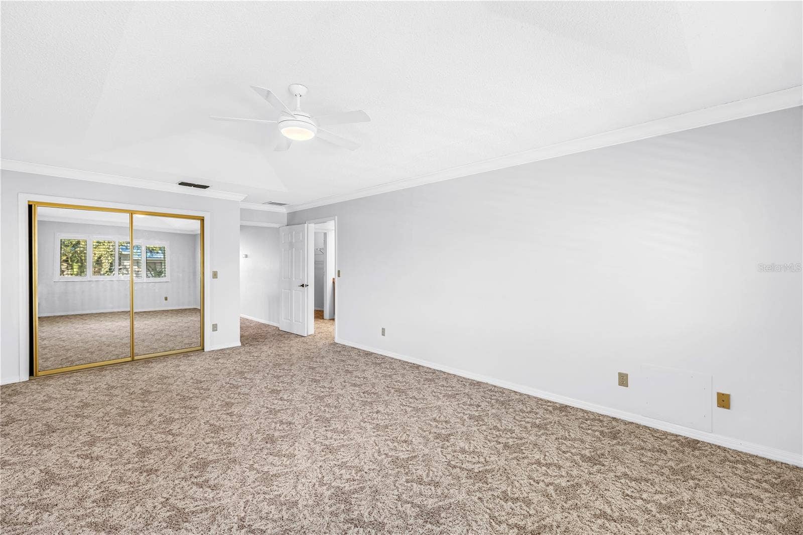 1609 WATERMARK CIRCLE NE, St Petersburg, FL 33702 1609 WATERMARK CIRCLE NE, St Petersburg, FL 33702