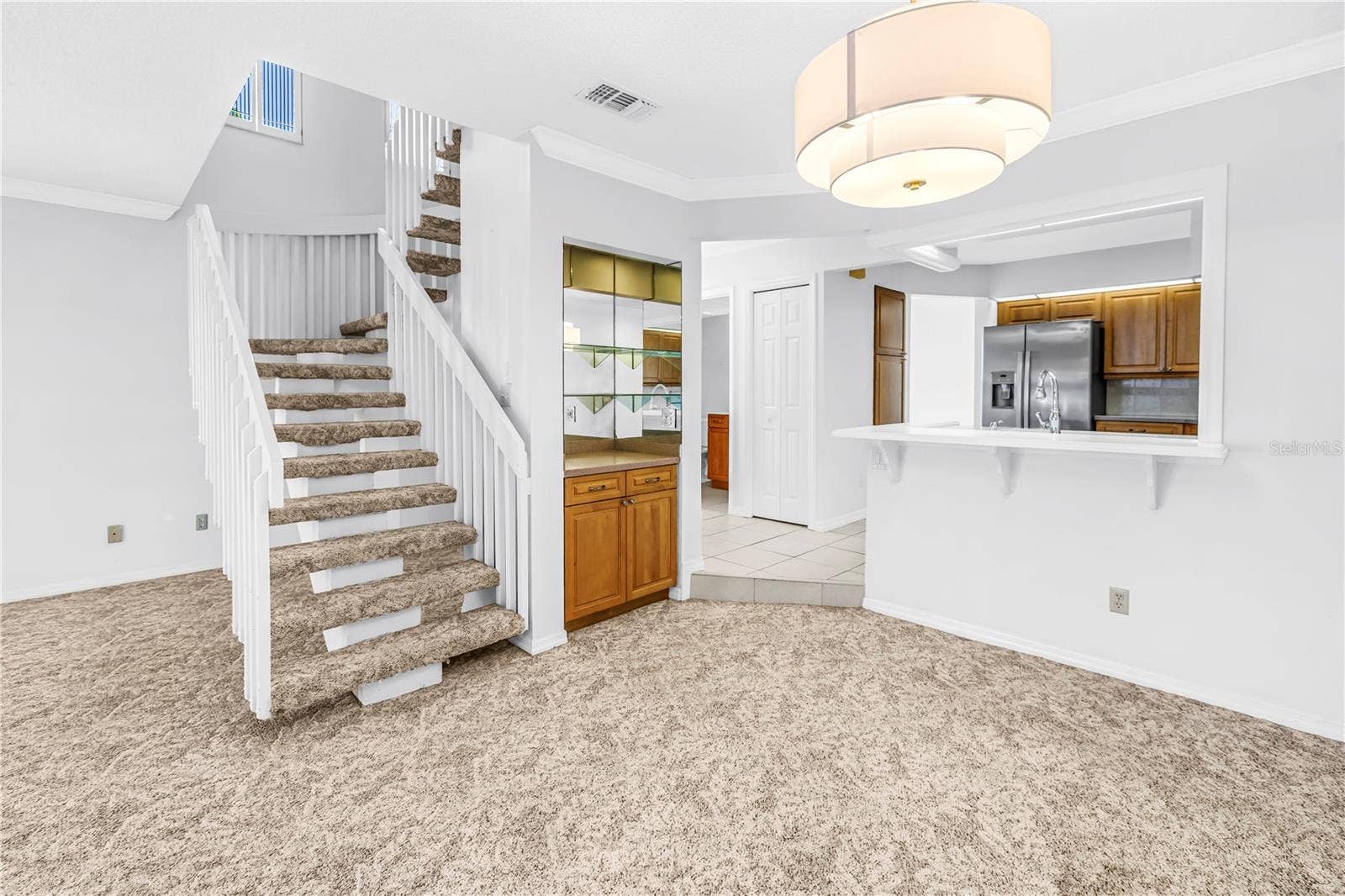 1609 WATERMARK CIRCLE NE, St Petersburg, FL 33702 1609 WATERMARK CIRCLE NE, St Petersburg, FL 33702