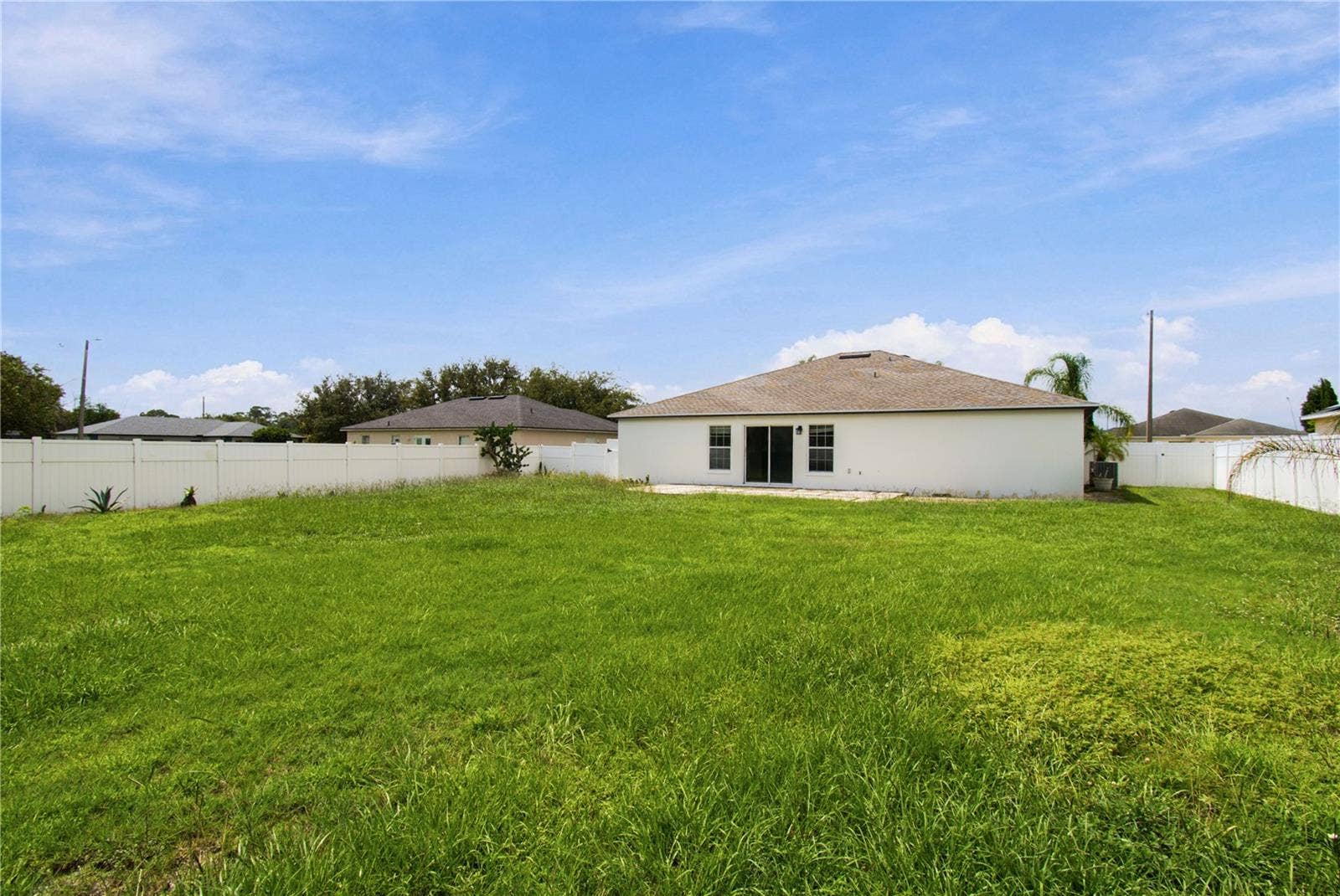 376 LAKE ELOISE POINTE DRIVE, Winter Haven, FL 33880 376 LAKE ELOISE POINTE DRIVE, Winter Haven, FL 33880