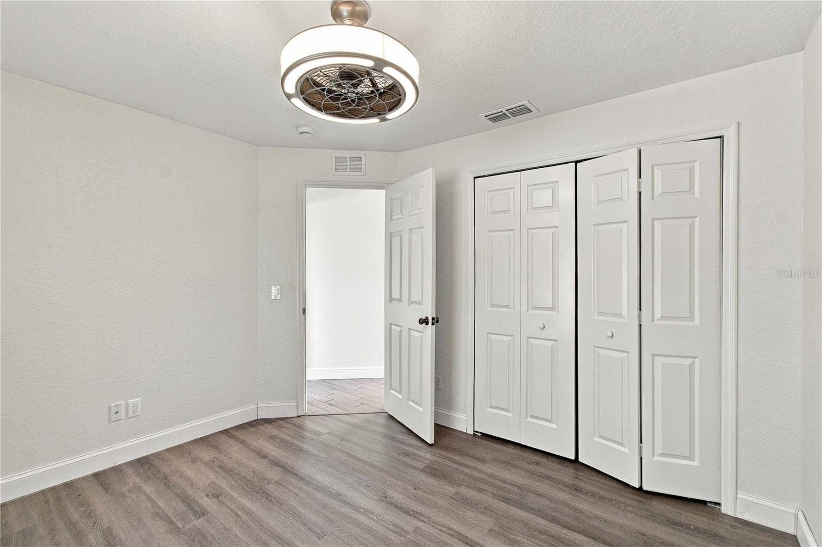 376 LAKE ELOISE POINTE DRIVE, Winter Haven, FL 33880 376 LAKE ELOISE POINTE DRIVE, Winter Haven, FL 33880