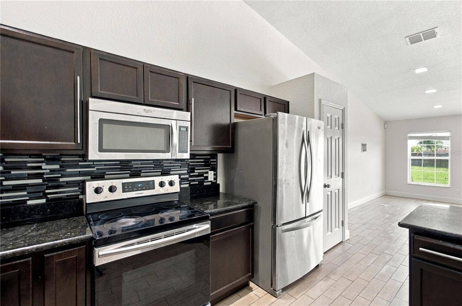 376 LAKE ELOISE POINTE DRIVE, Winter Haven, FL 33880 376 LAKE ELOISE POINTE DRIVE, Winter Haven, FL 33880