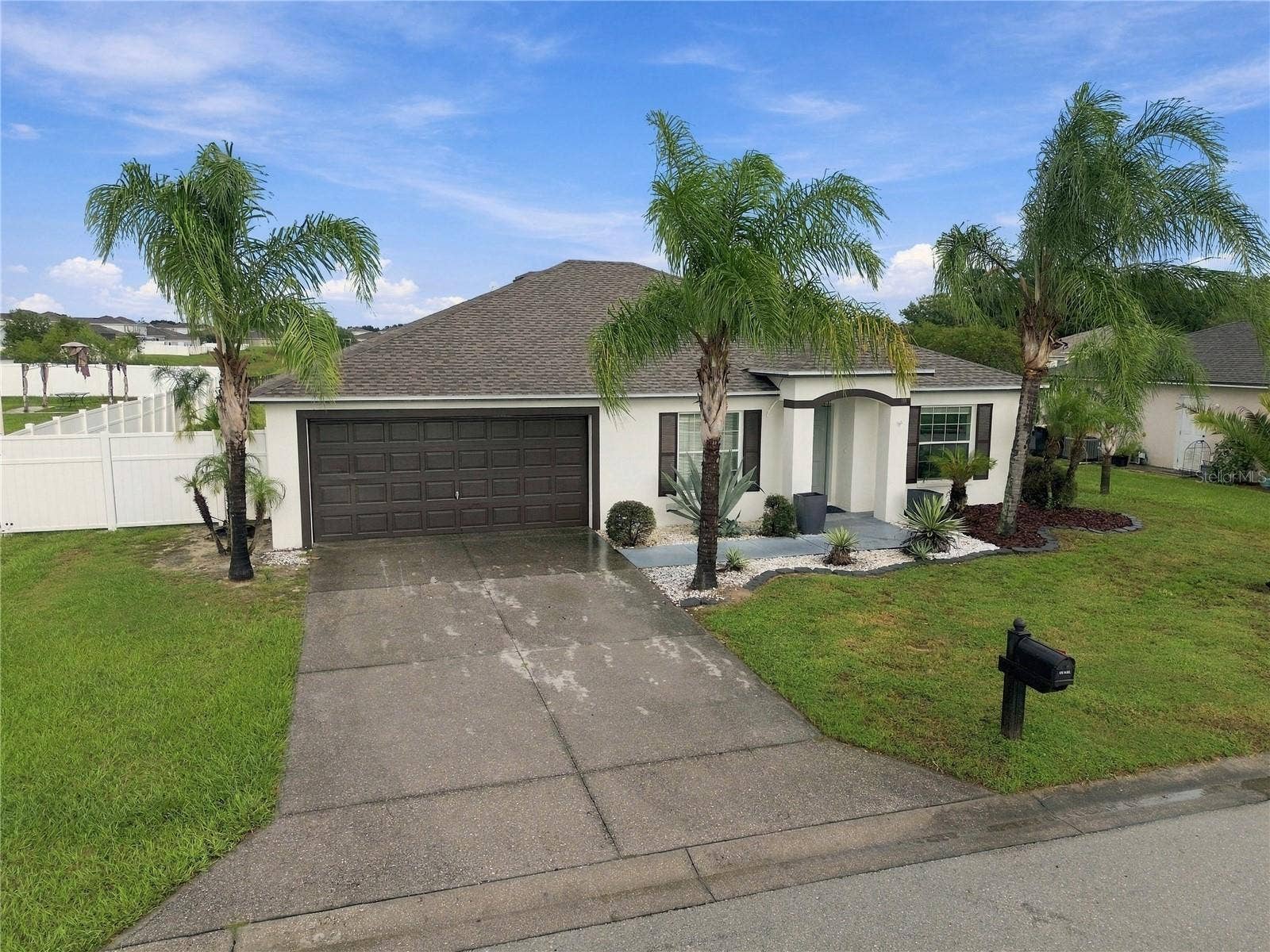 376 LAKE ELOISE POINTE DRIVE, Winter Haven, FL 33880 376 LAKE ELOISE POINTE DRIVE, Winter Haven, FL 33880