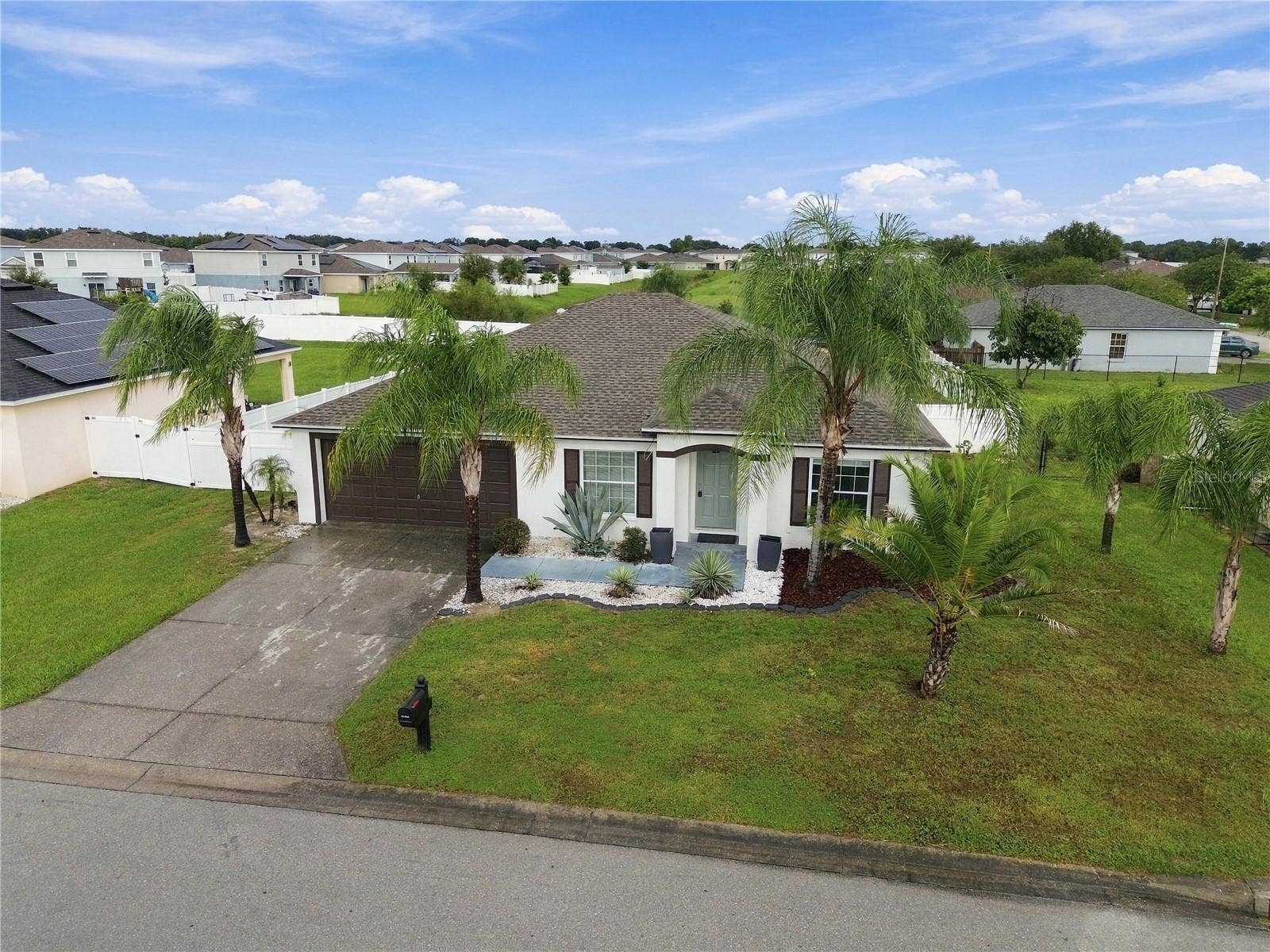 376 LAKE ELOISE POINTE DRIVE, Winter Haven, FL 33880 376 LAKE ELOISE POINTE DRIVE, Winter Haven, FL 33880