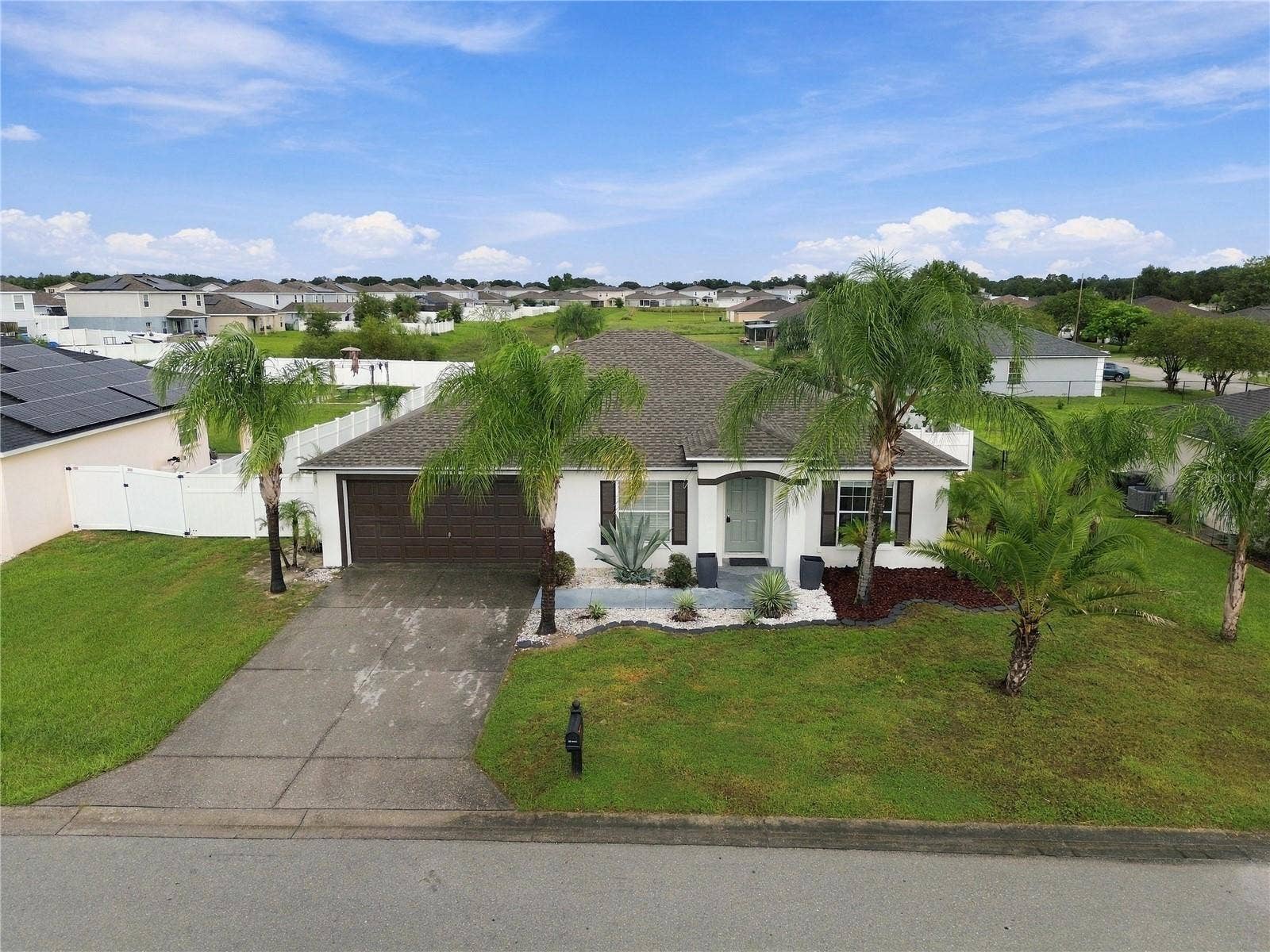 376 LAKE ELOISE POINTE DRIVE, Winter Haven, FL 33880 376 LAKE ELOISE POINTE DRIVE, Winter Haven, FL 33880