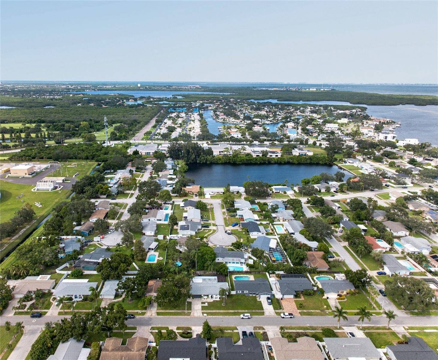 1689 PENNSYLVANIA AVENUE NE, St Petersburg, FL 33703 1689 PENNSYLVANIA AVENUE NE, St Petersburg, FL 33703