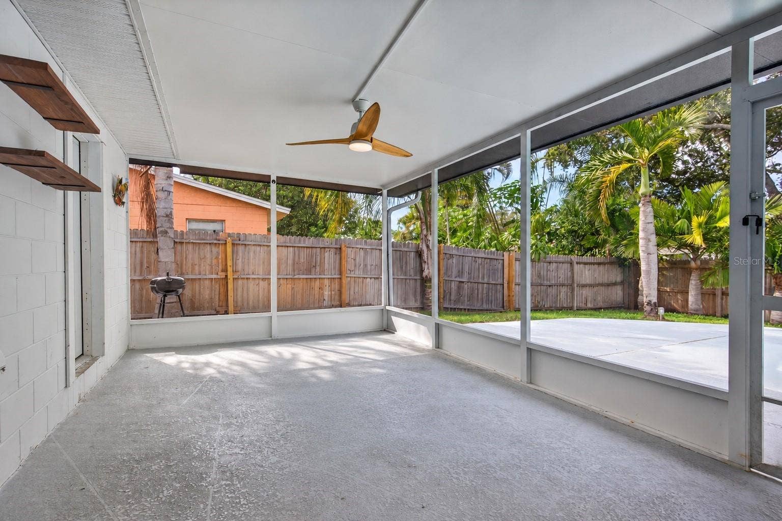 1689 PENNSYLVANIA AVENUE NE, St Petersburg, FL 33703 1689 PENNSYLVANIA AVENUE NE, St Petersburg, FL 33703