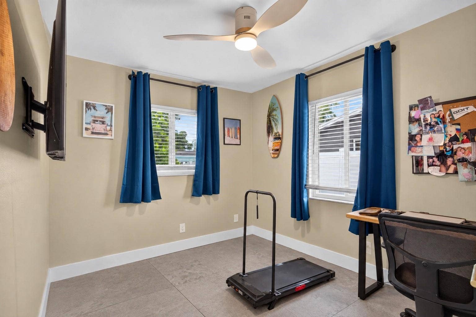 1689 PENNSYLVANIA AVENUE NE, St Petersburg, FL 33703 1689 PENNSYLVANIA AVENUE NE, St Petersburg, FL 33703