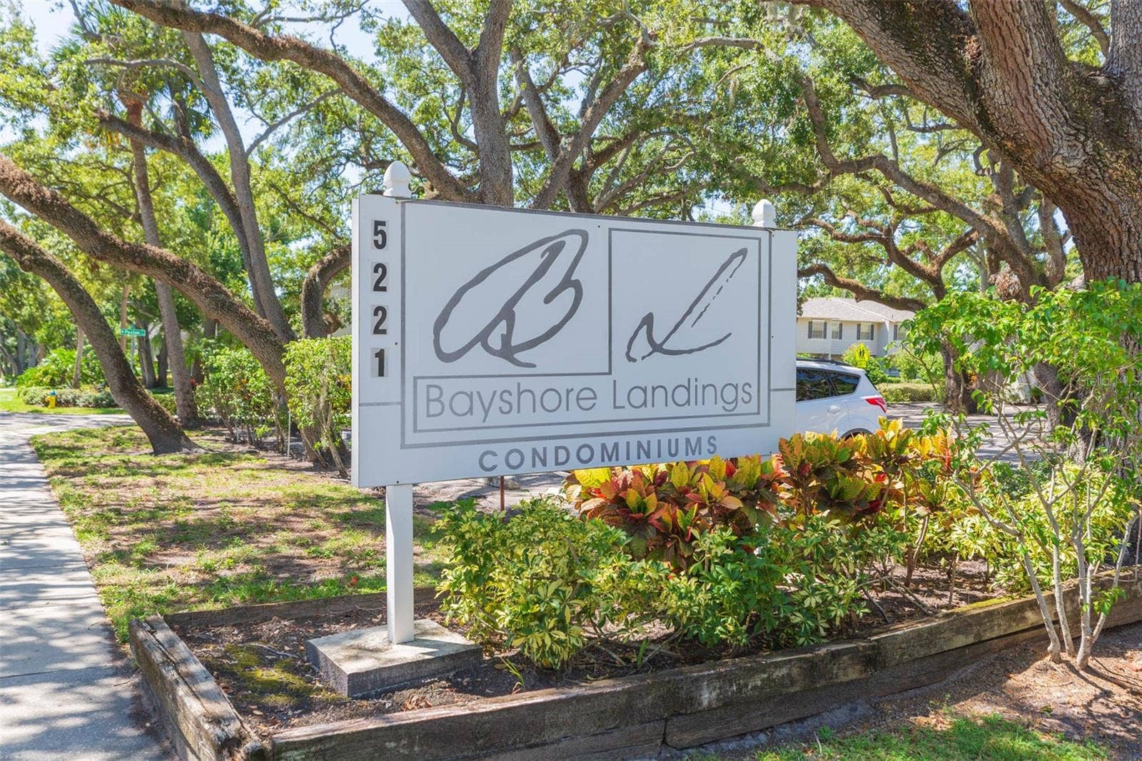 5221 BAYSHORE BOULEVARD, #34, Tampa, FL 33611 5221 BAYSHORE BOULEVARD, #34, Tampa, FL 33611