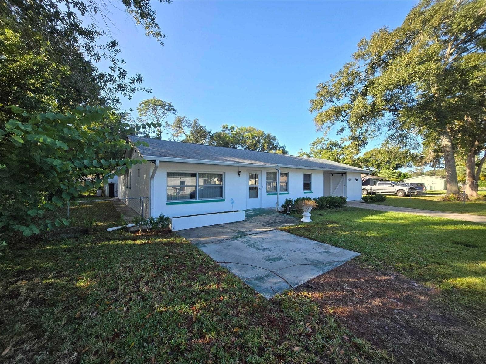 39100 YINGLING AVENUE, Zephyrhills, FL 33542 39100 YINGLING AVENUE, Zephyrhills, FL 33542