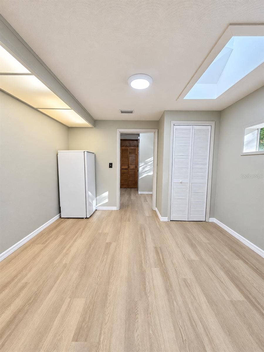 39100 YINGLING AVENUE, Zephyrhills, FL 33542 39100 YINGLING AVENUE, Zephyrhills, FL 33542