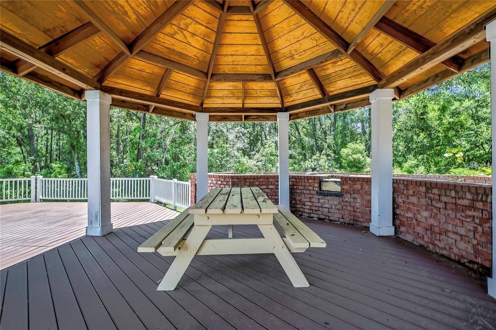 8630 MALLARD RESERVE DRIVE, #1, Tampa, FL 33614 8630 MALLARD RESERVE DRIVE, #1, Tampa, FL 33614