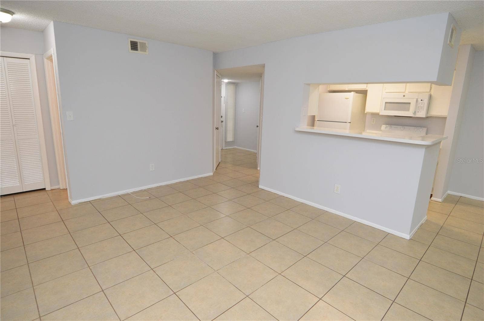 8630 MALLARD RESERVE DRIVE, #1, Tampa, FL 33614 8630 MALLARD RESERVE DRIVE, #1, Tampa, FL 33614