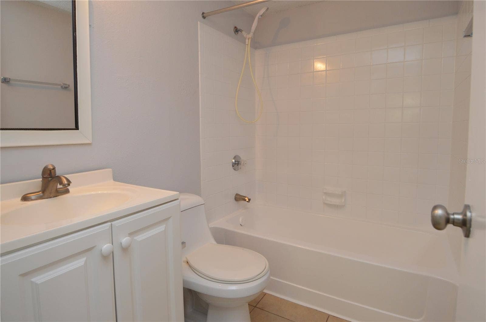 8630 MALLARD RESERVE DRIVE, #1, Tampa, FL 33614 8630 MALLARD RESERVE DRIVE, #1, Tampa, FL 33614
