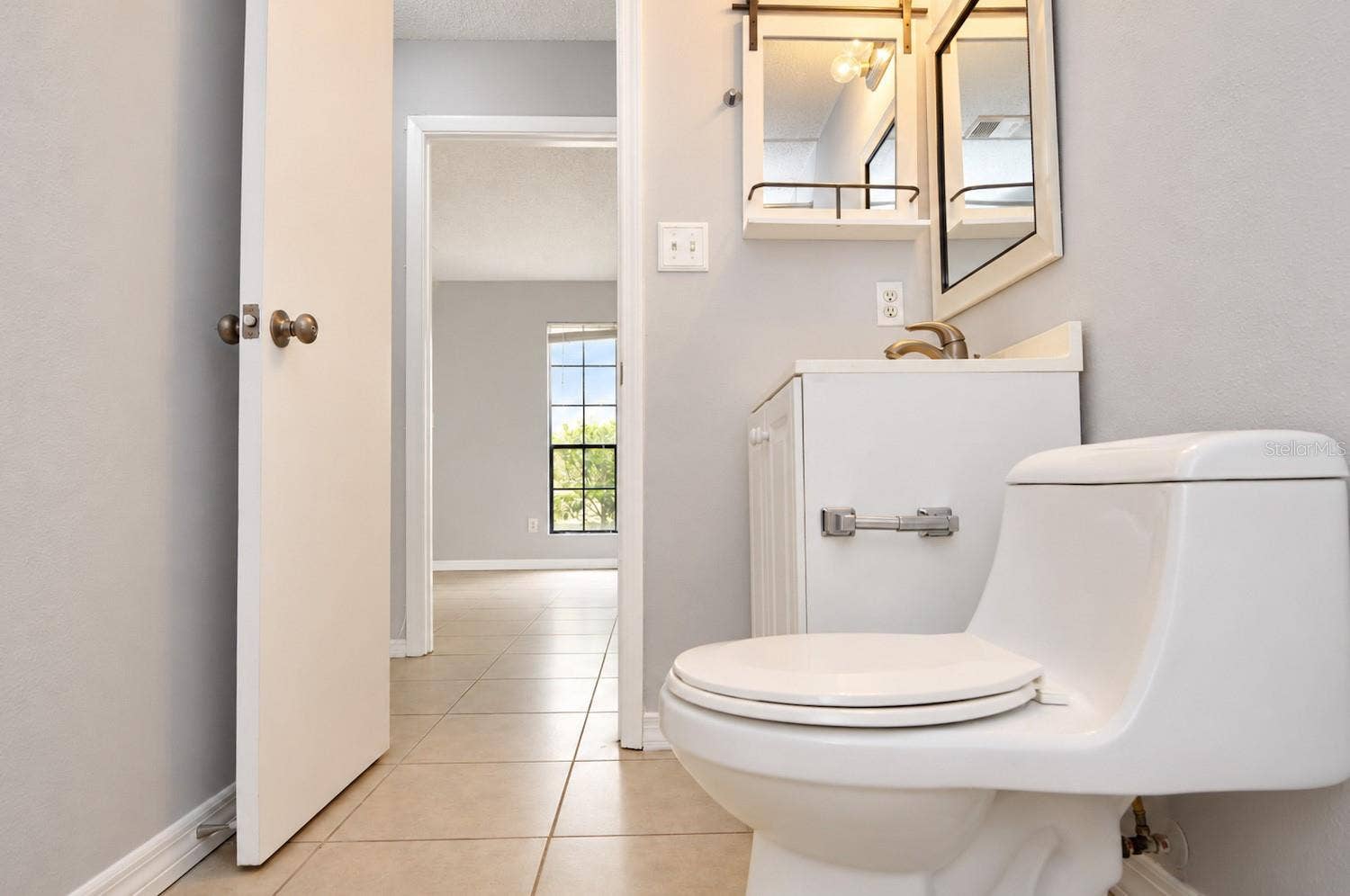 8630 MALLARD RESERVE DRIVE, #1, Tampa, FL 33614 8630 MALLARD RESERVE DRIVE, #1, Tampa, FL 33614