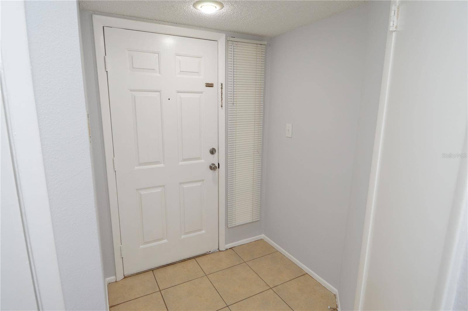8630 MALLARD RESERVE DRIVE, #1, Tampa, FL 33614 8630 MALLARD RESERVE DRIVE, #1, Tampa, FL 33614