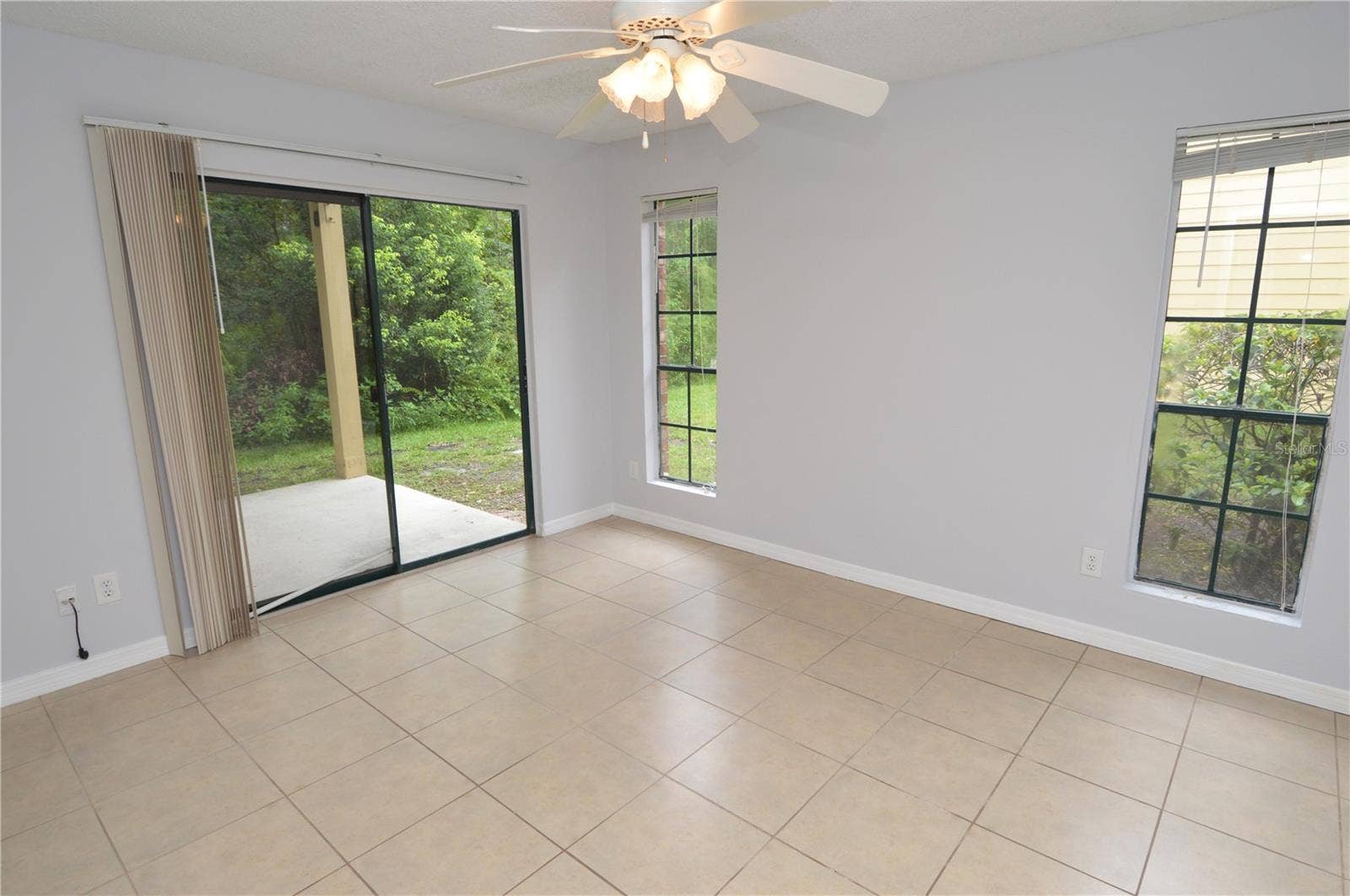 8630 MALLARD RESERVE DRIVE, #1, Tampa, FL 33614 8630 MALLARD RESERVE DRIVE, #1, Tampa, FL 33614