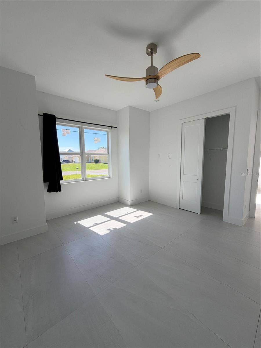517 NW 19TH TERRACE, Cape Coral, FL 33993 517 NW 19TH TERRACE, Cape Coral, FL 33993