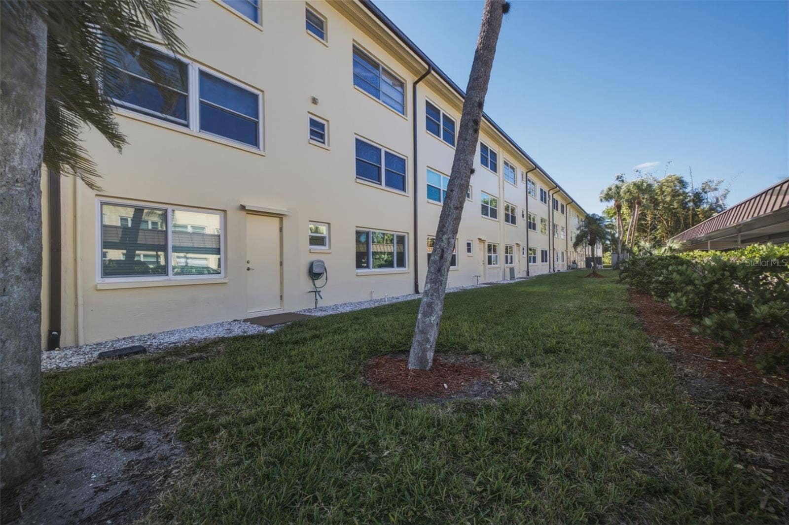 4700 COVE CIRCLE, #111, St Petersburg, FL 33708 Back of unit