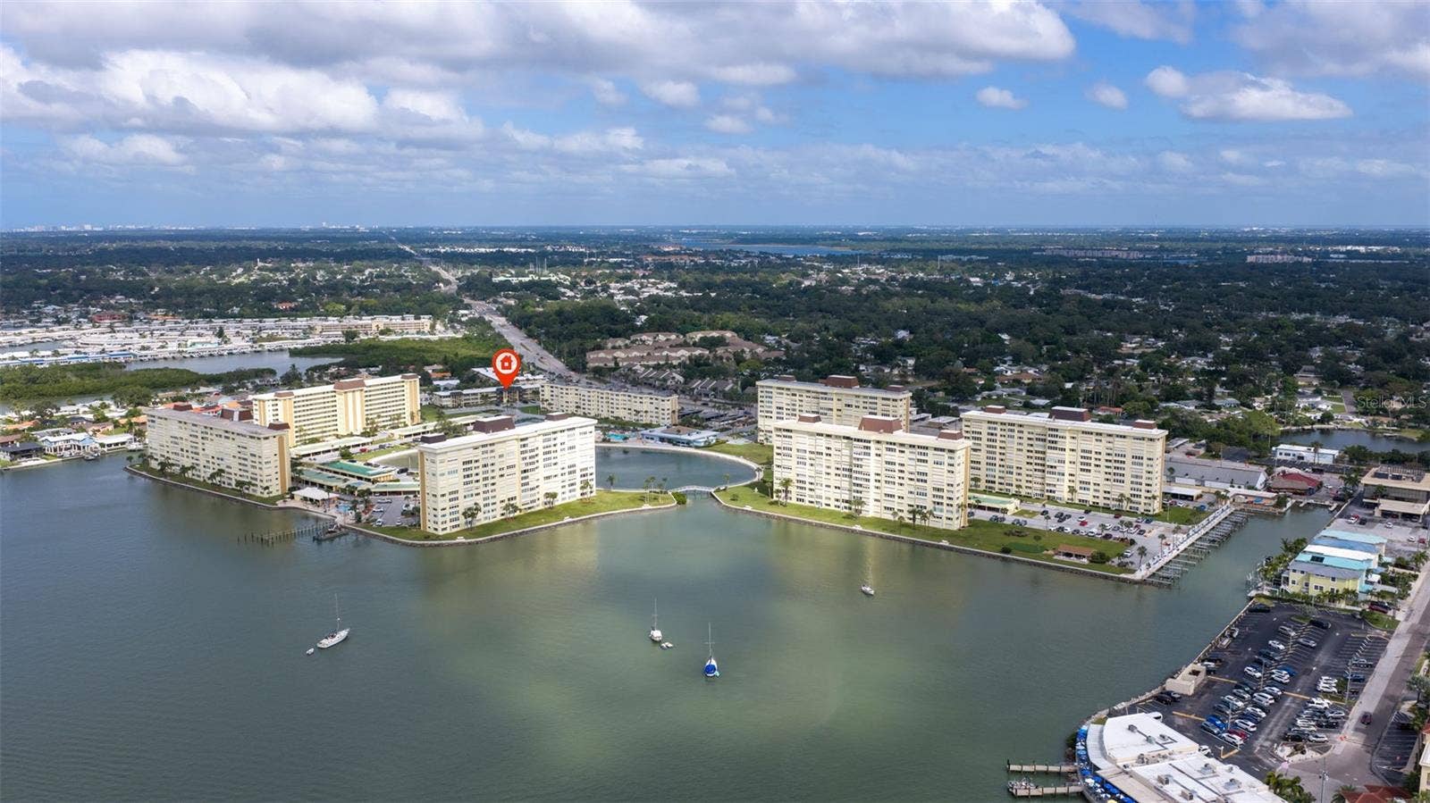 4700 COVE CIRCLE, #111, St Petersburg, FL 33708 4700 COVE CIRCLE, #111, St Petersburg, FL 33708