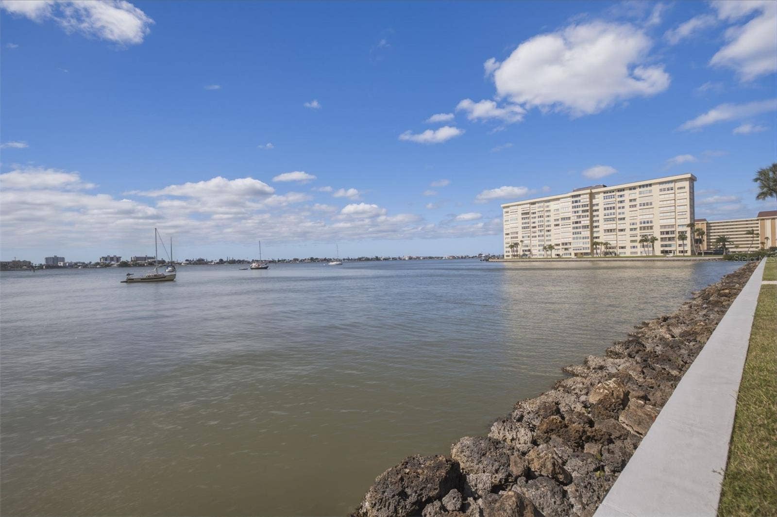 4700 COVE CIRCLE, #111, St Petersburg, FL 33708 4700 COVE CIRCLE, #111, St Petersburg, FL 33708