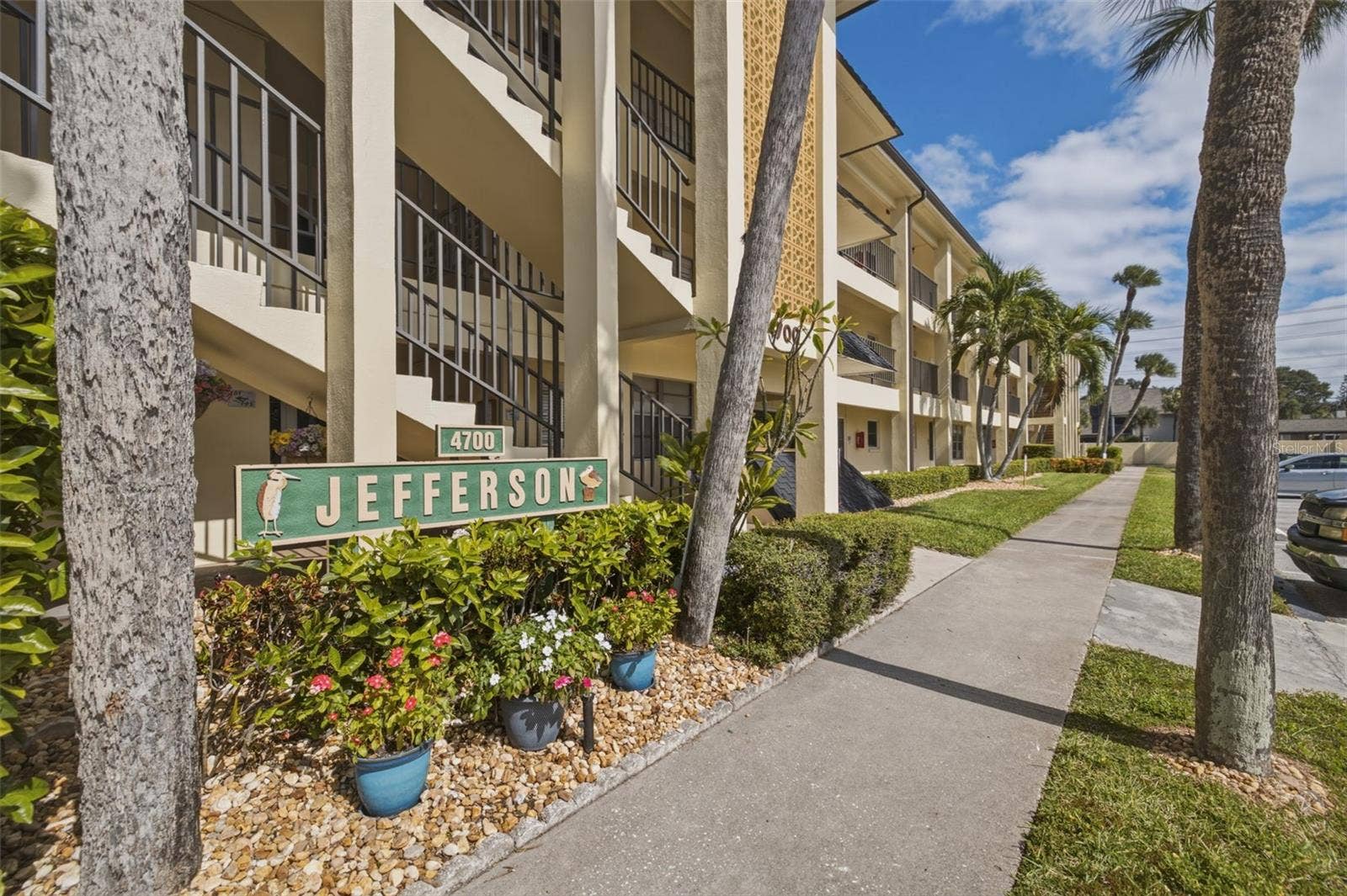 4700 COVE CIRCLE, #111, St Petersburg, FL 33708 4700 COVE CIRCLE, #111, St Petersburg, FL 33708