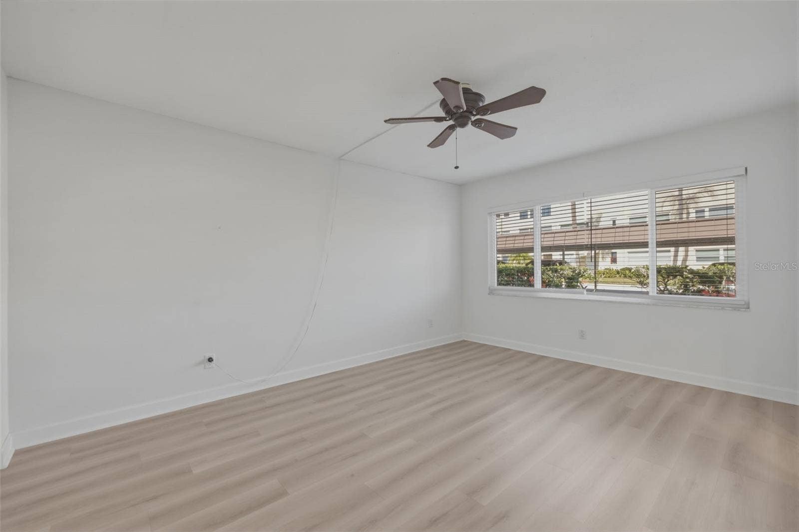 4700 COVE CIRCLE, #111, St Petersburg, FL 33708 Generously sized primary bedroom ensuite!