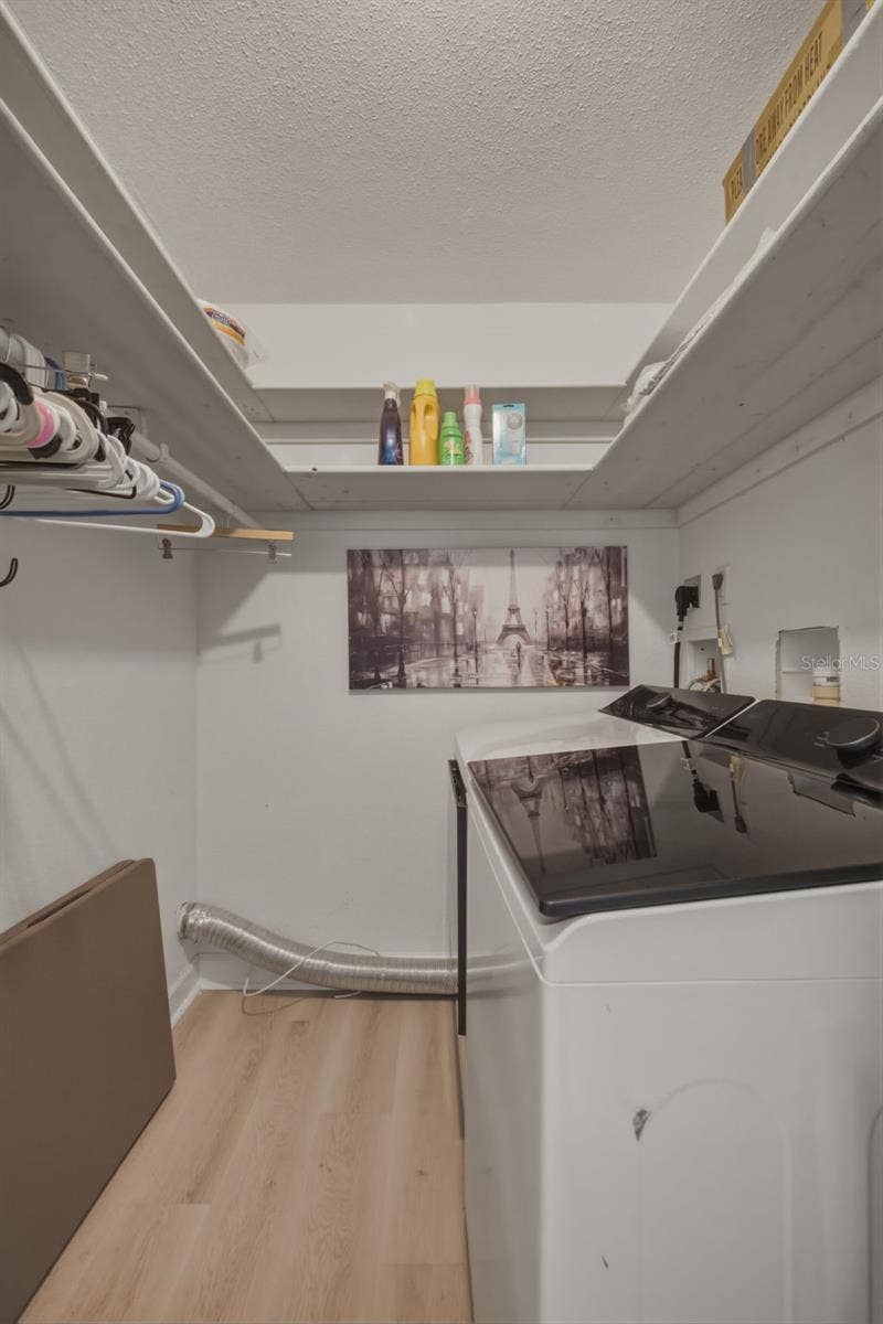 4700 COVE CIRCLE, #111, St Petersburg, FL 33708 Washer and dryer in unit!