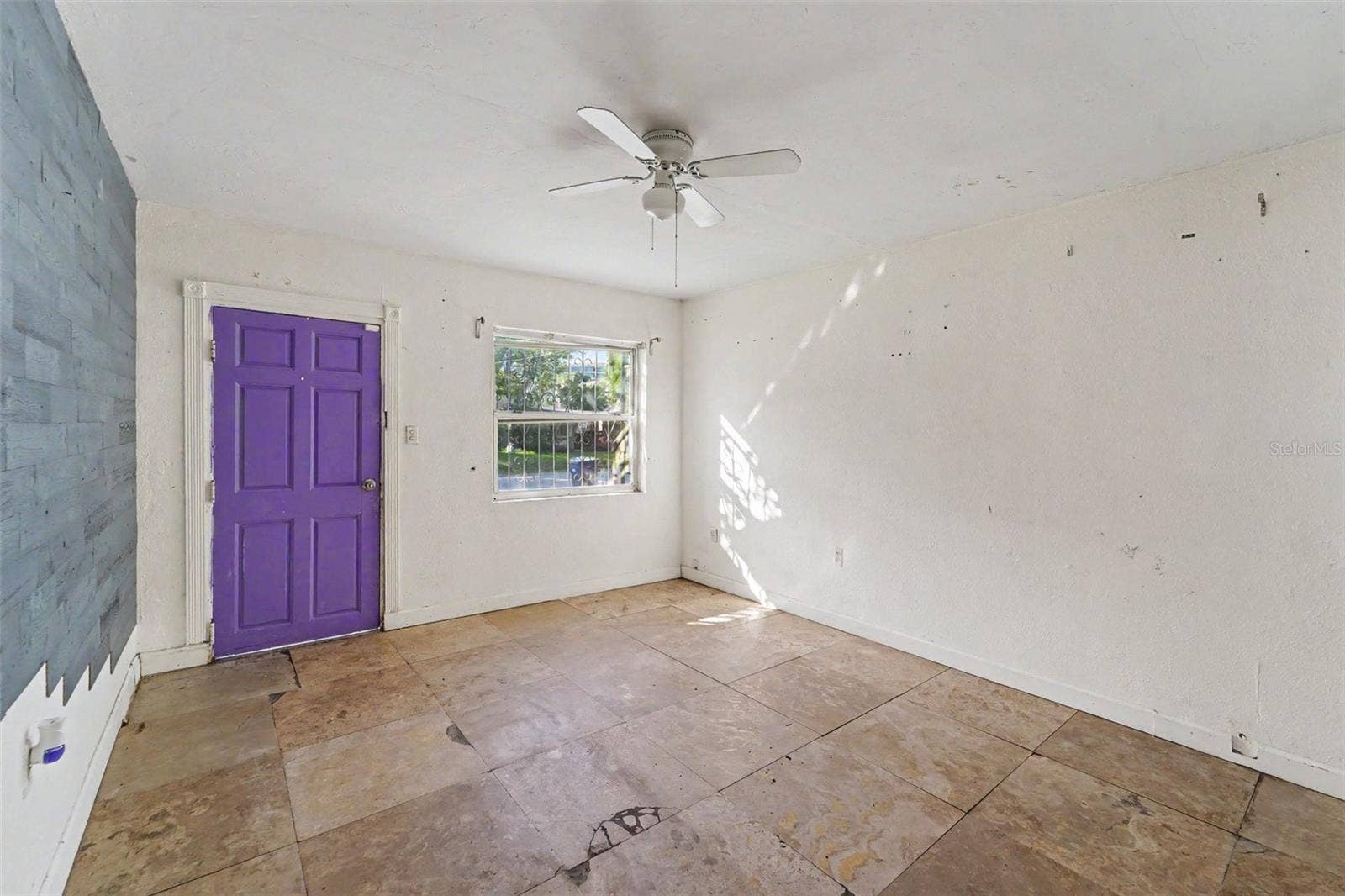 3921 W CHERRY STREET, Tampa, FL 33607
