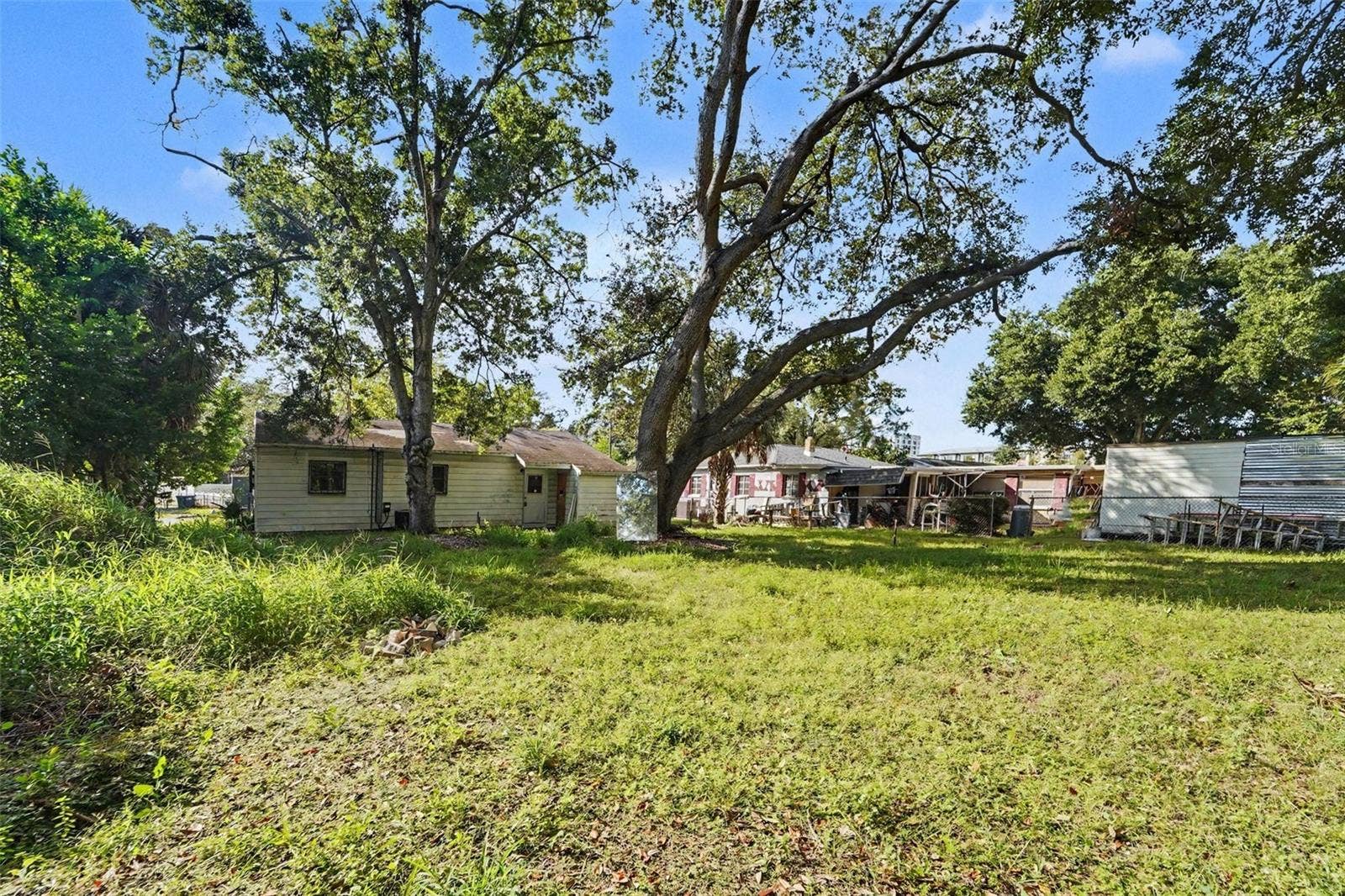 3921 W CHERRY STREET, Tampa, FL 33607