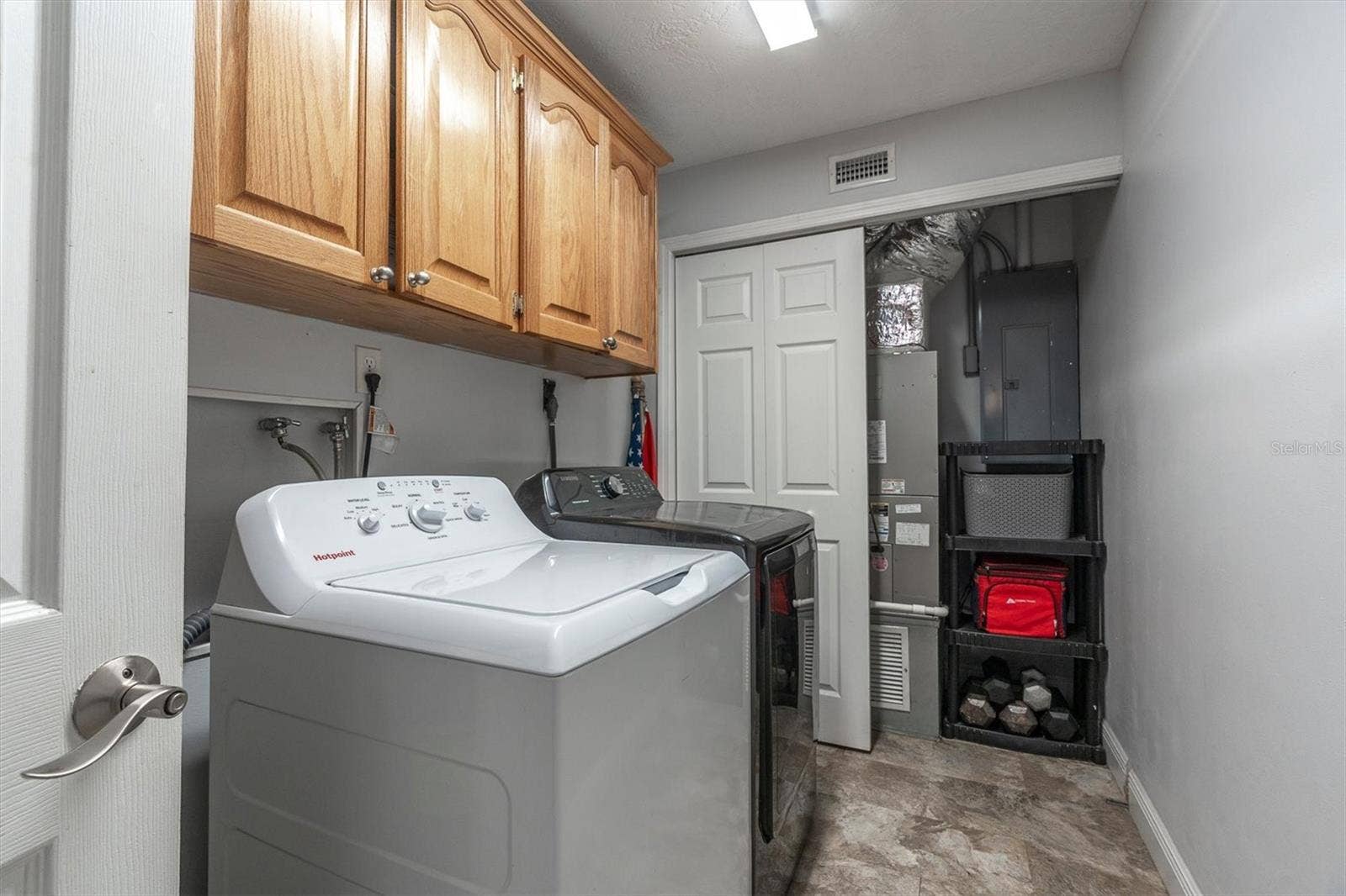 11401 81ST AVENUE, Seminole, FL 33772