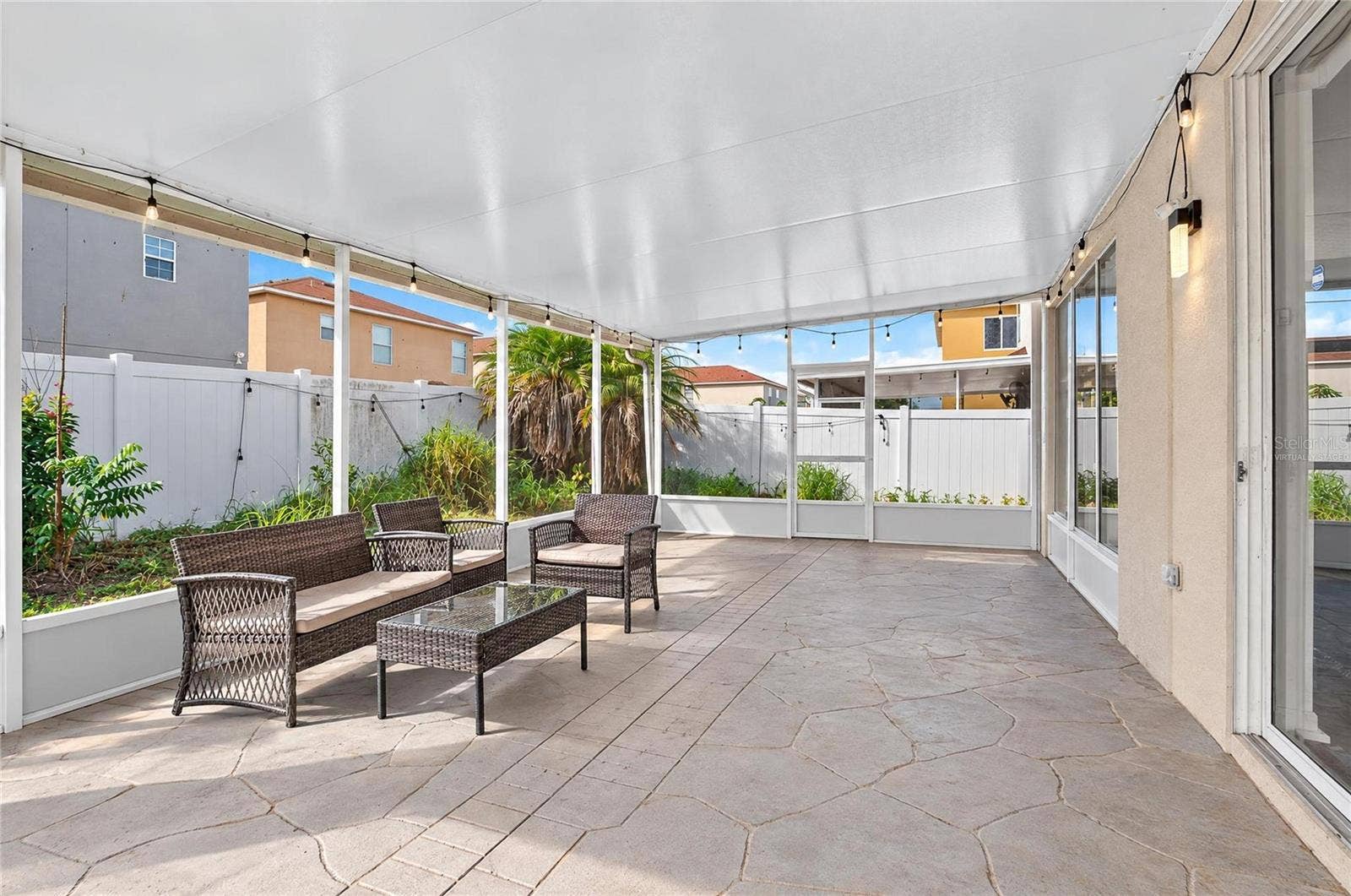 12139 FOX BLOOM AVENUE, Gibsonton, FL 33534 Virtually Staged