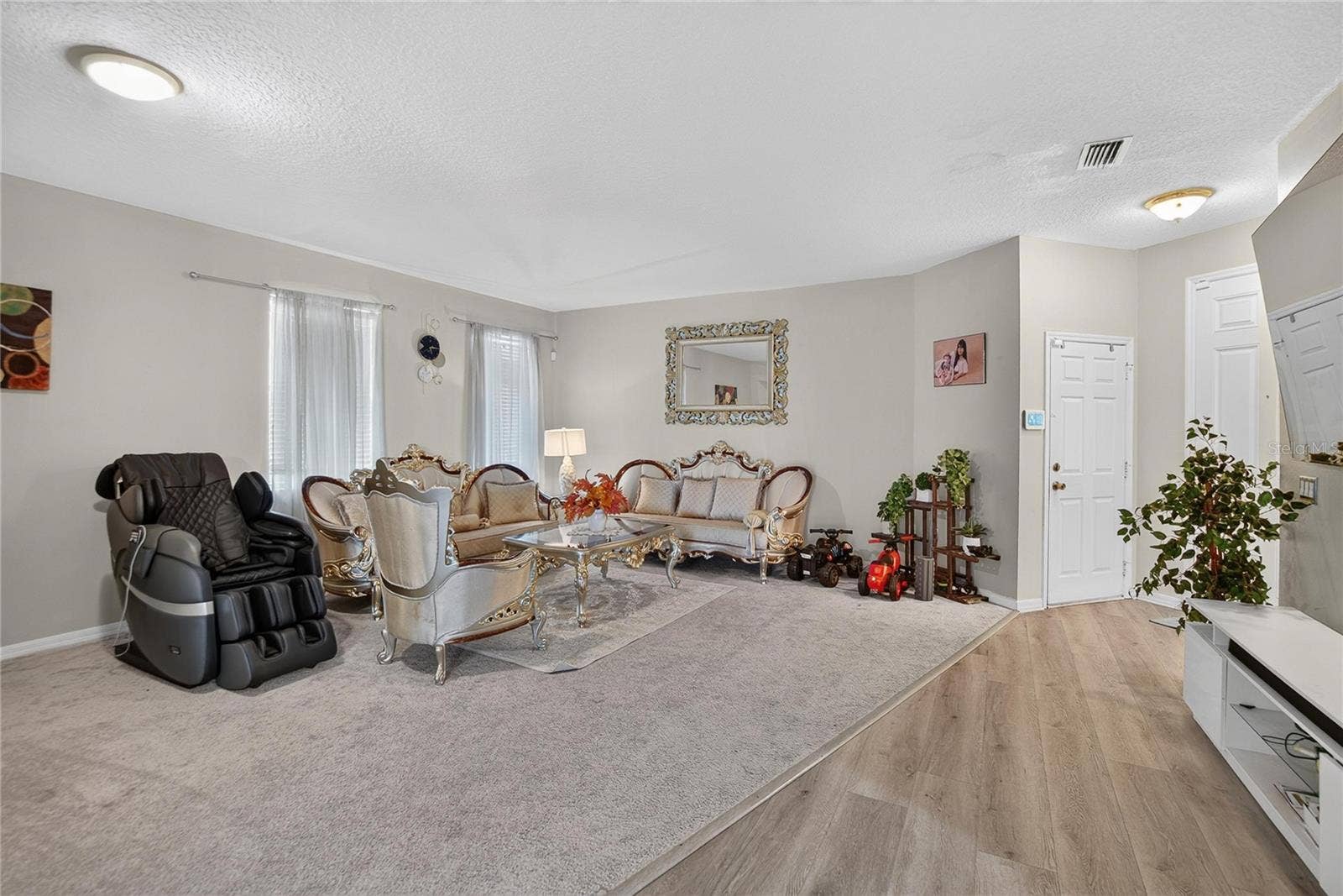 12139 FOX BLOOM AVENUE, Gibsonton, FL 33534 12139 FOX BLOOM AVENUE, Gibsonton, FL 33534