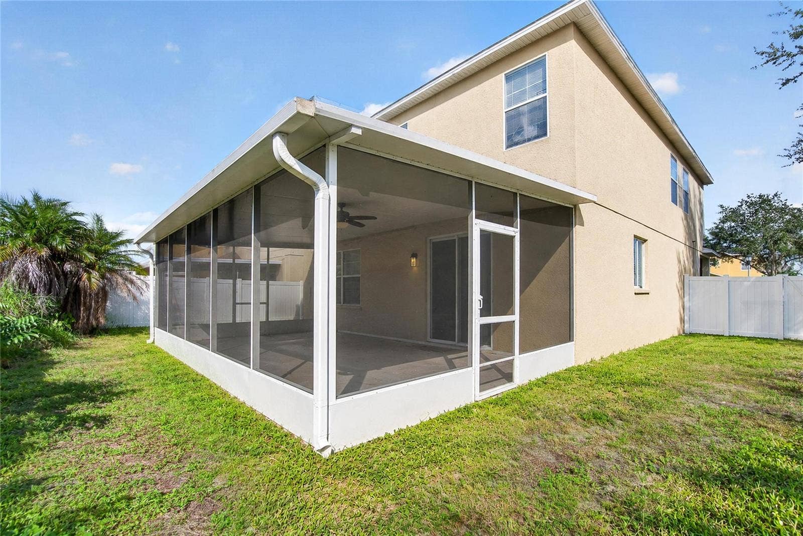 12139 FOX BLOOM AVENUE, Gibsonton, FL 33534 12139 FOX BLOOM AVENUE, Gibsonton, FL 33534