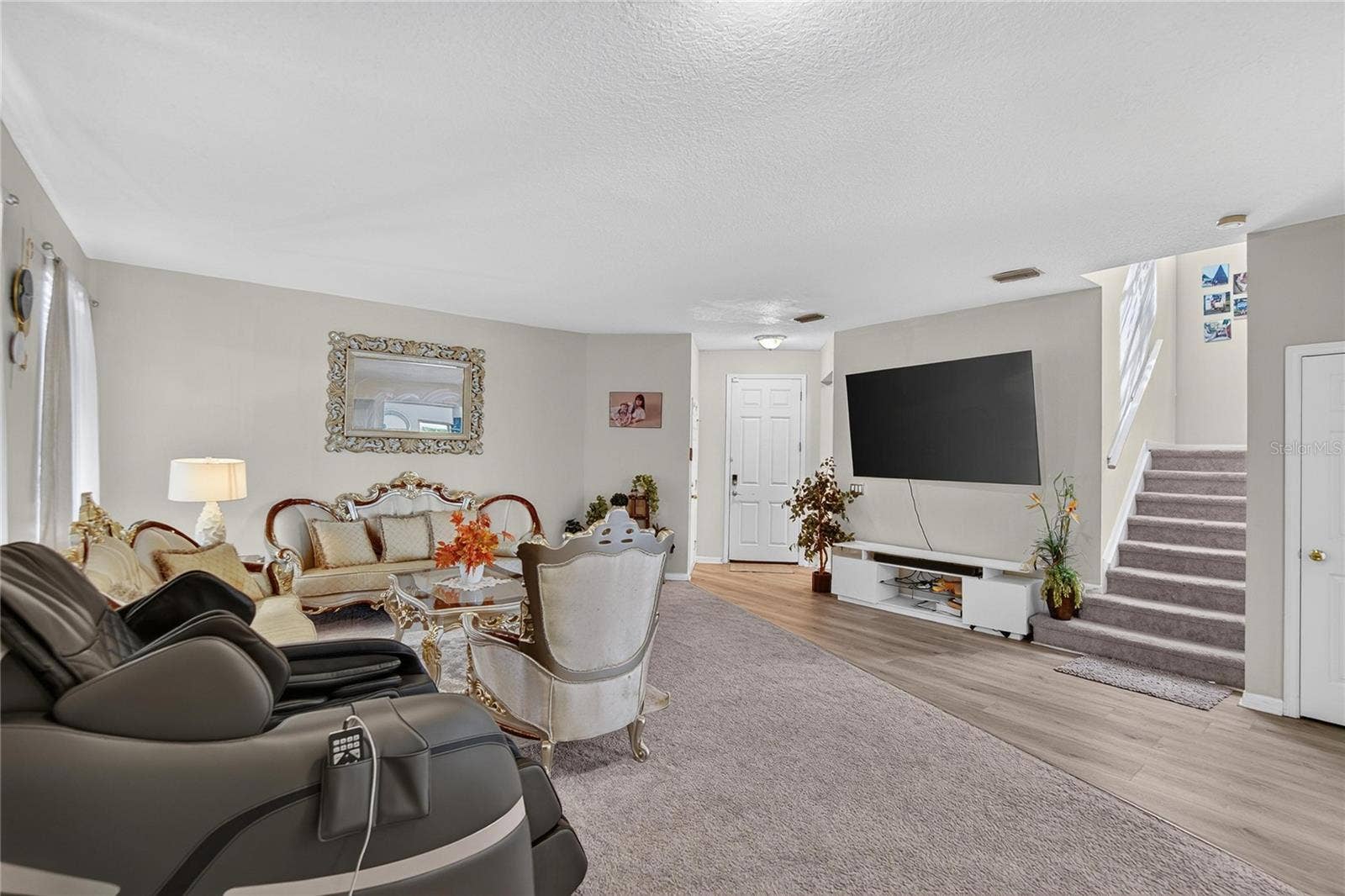 12139 FOX BLOOM AVENUE, Gibsonton, FL 33534 12139 FOX BLOOM AVENUE, Gibsonton, FL 33534
